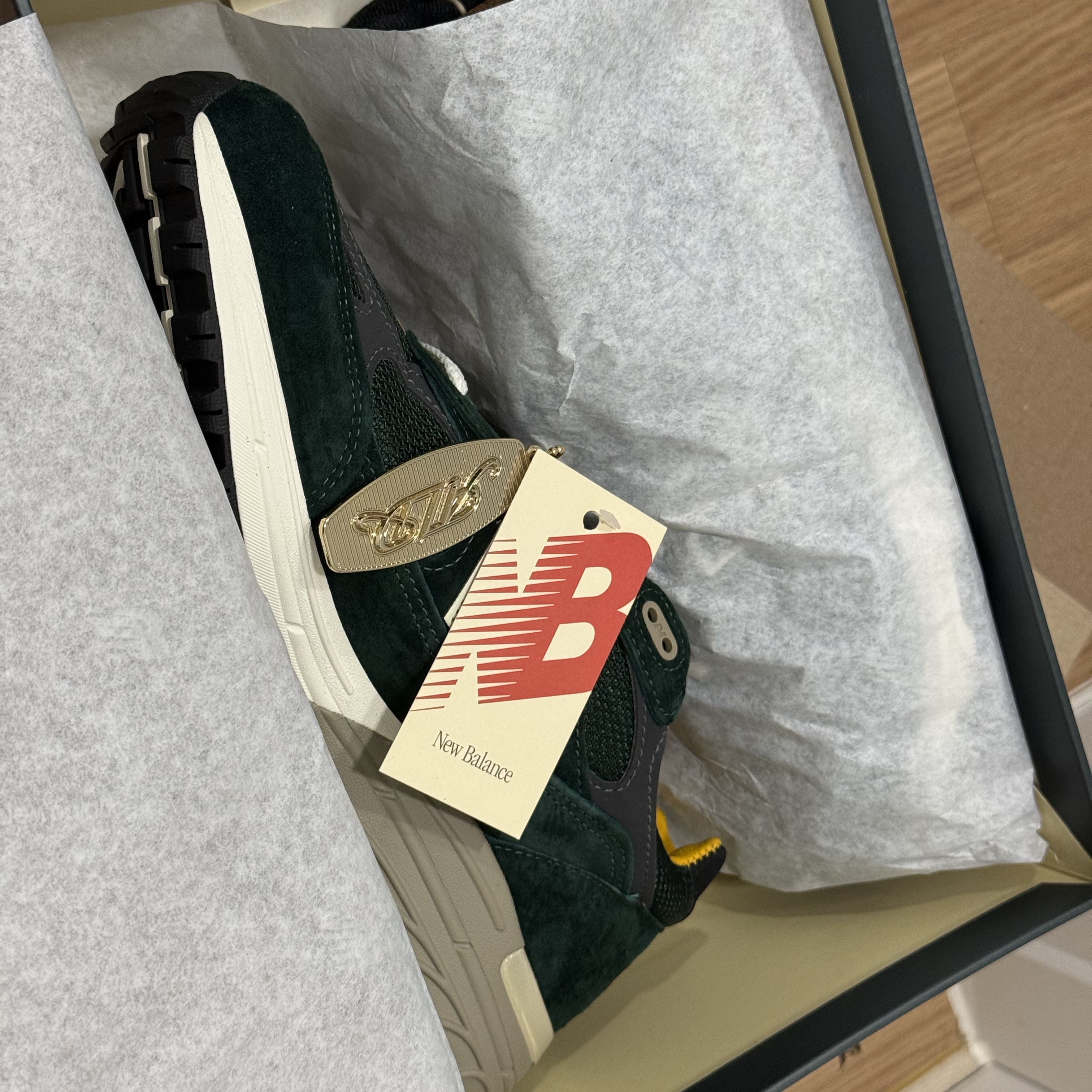 New Balance x Aime Leon Dore 993 Made in USA Pine Grove 착용 스타일 - 3