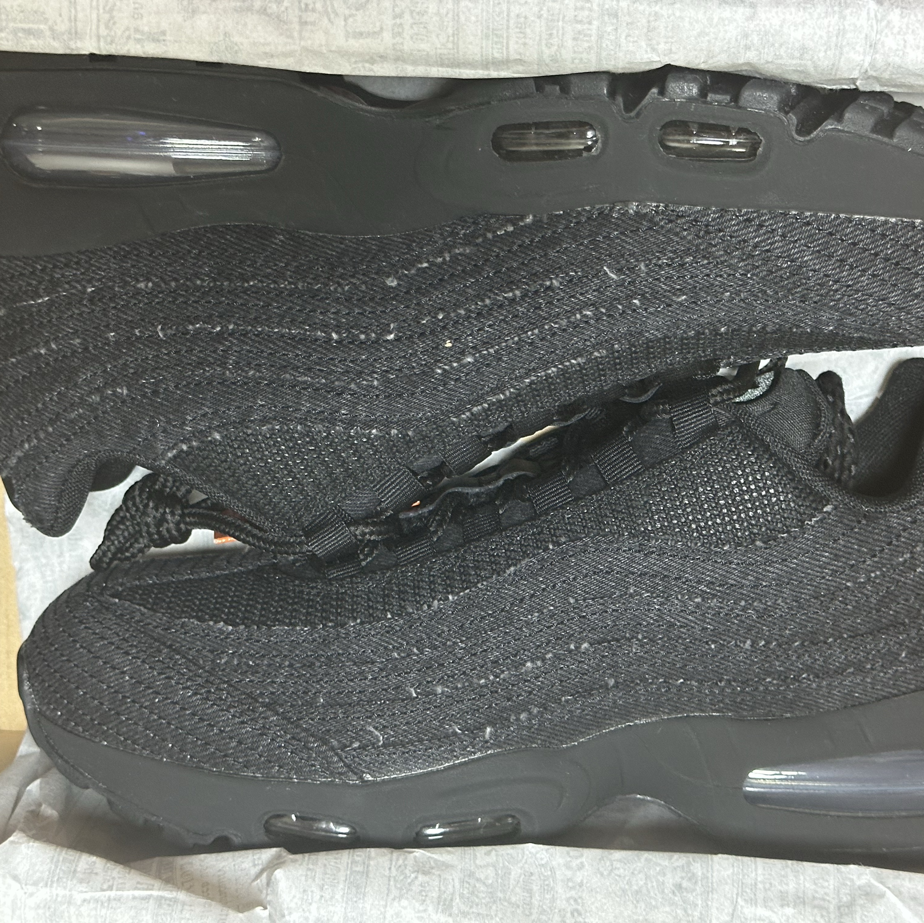 Nike x Levi's Air Max 95 Black 착용 스타일