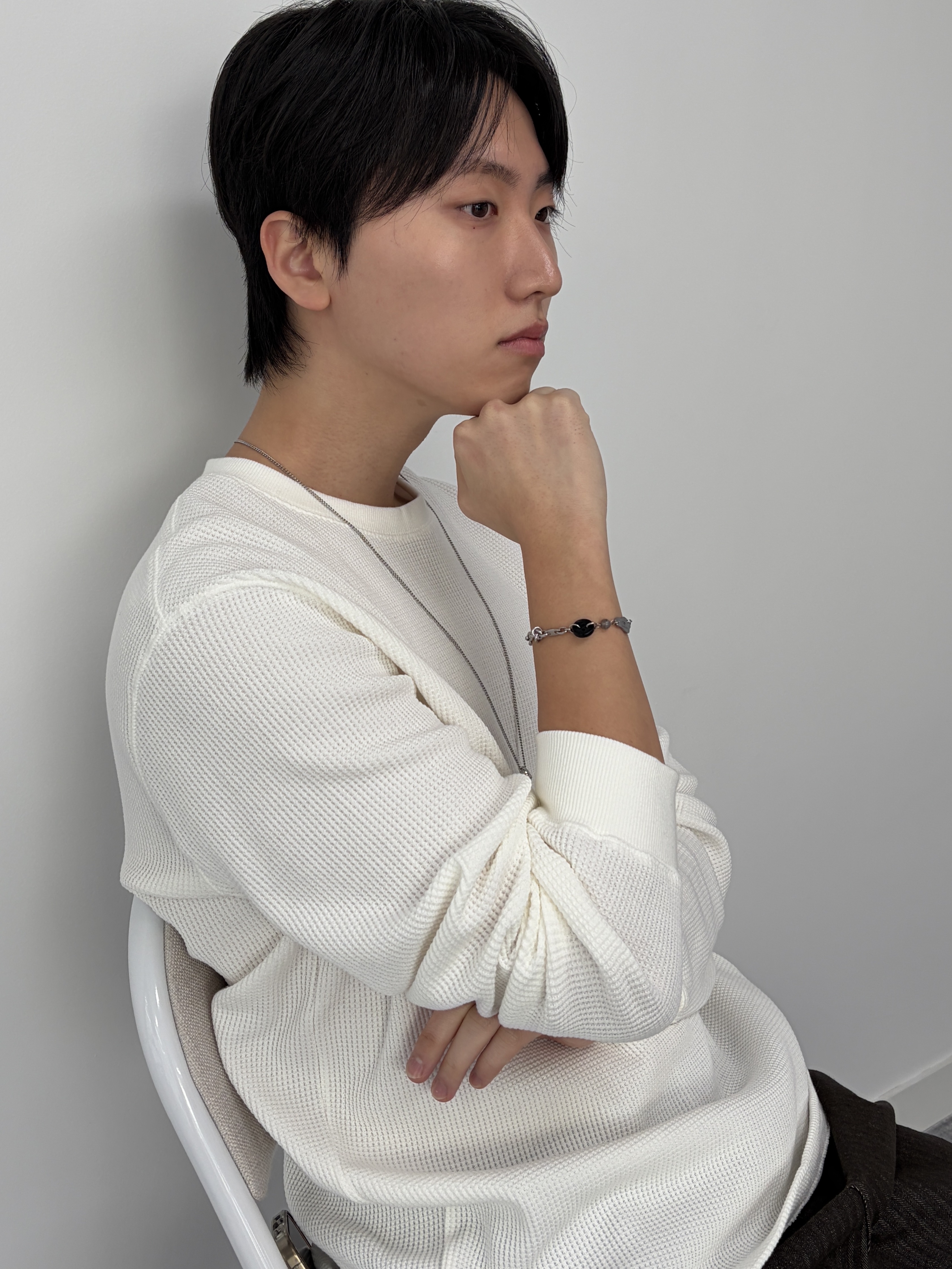 Riomeu Stud Button Chain Bracelet Black 착용 스타일 - 2