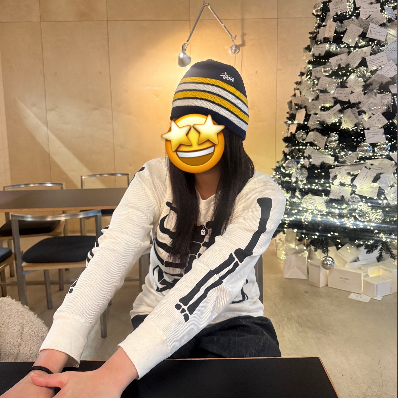 Supreme Hanes Bones Thermal Crew Natural (1 Pack), Stussy Skullcap Basic Stripe Navy 착용 스타일 - 1