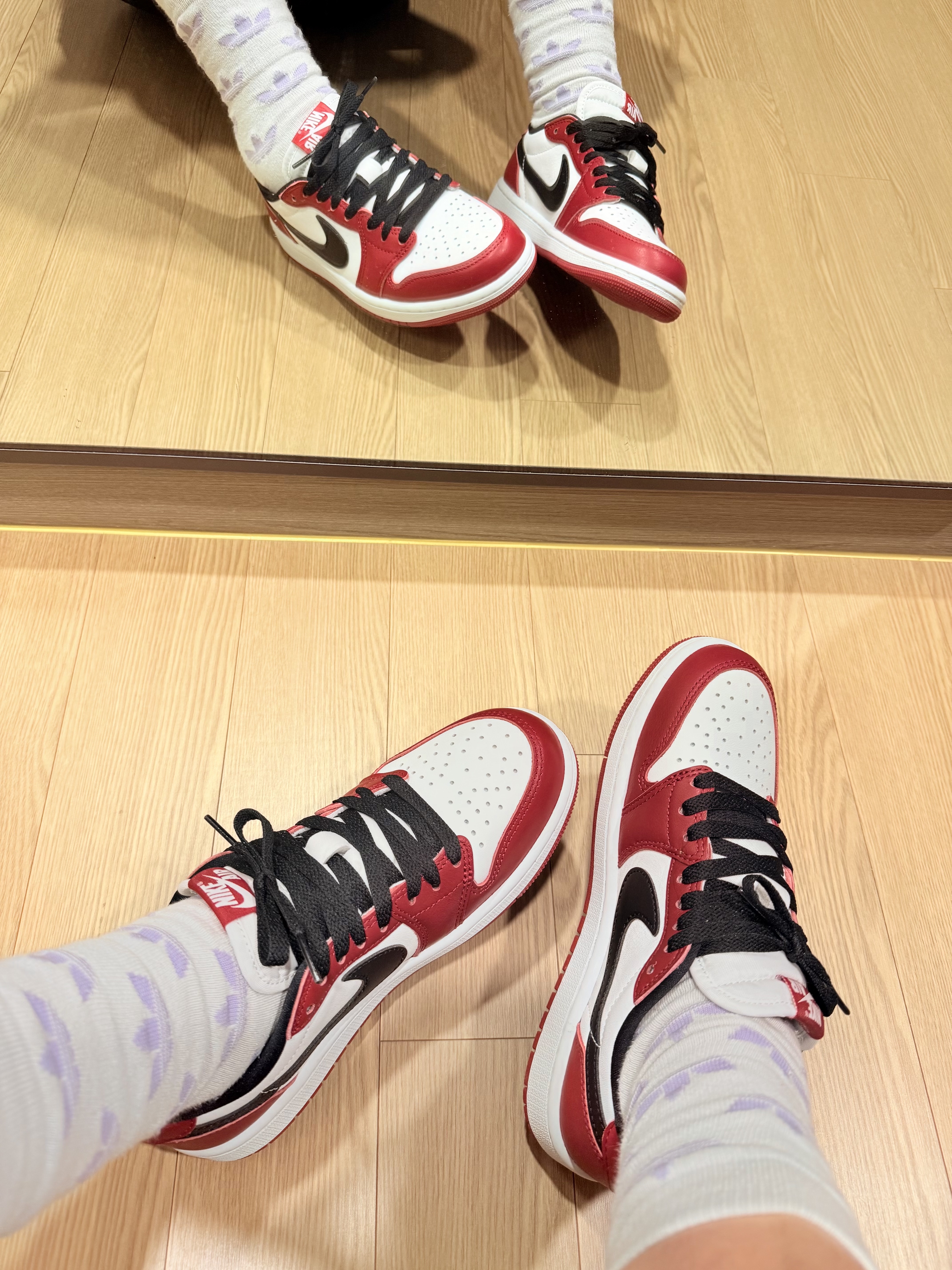 Jordan 1 Retro Low OG Chicago 착용 스타일