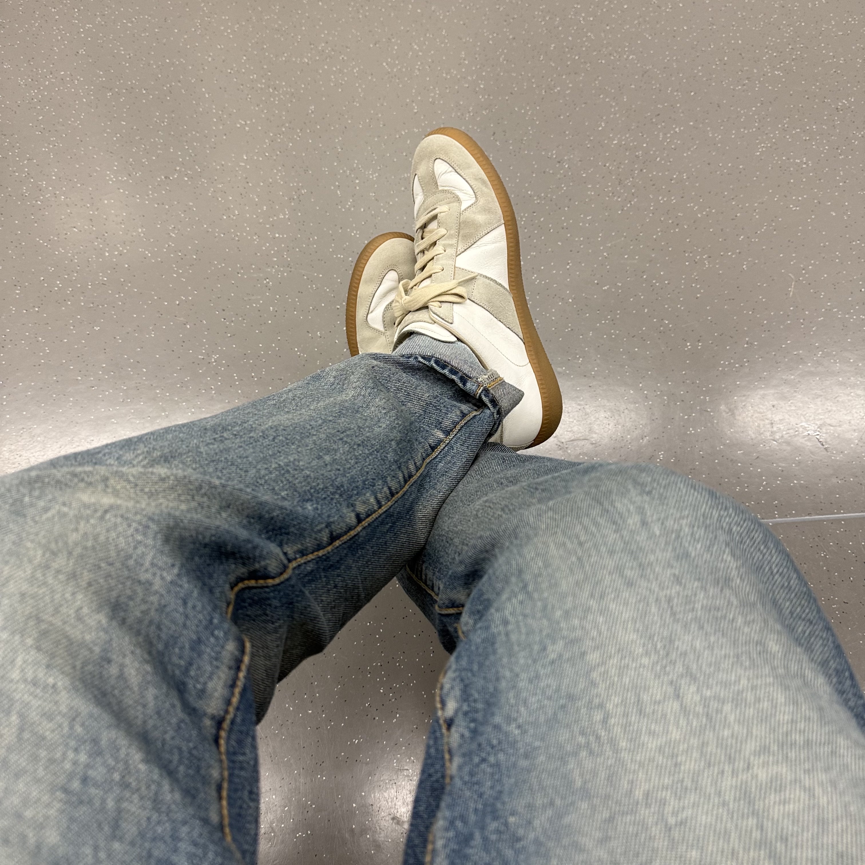 Maison Margiela Calfskin Replica Sneakers 착용 스타일 - 3