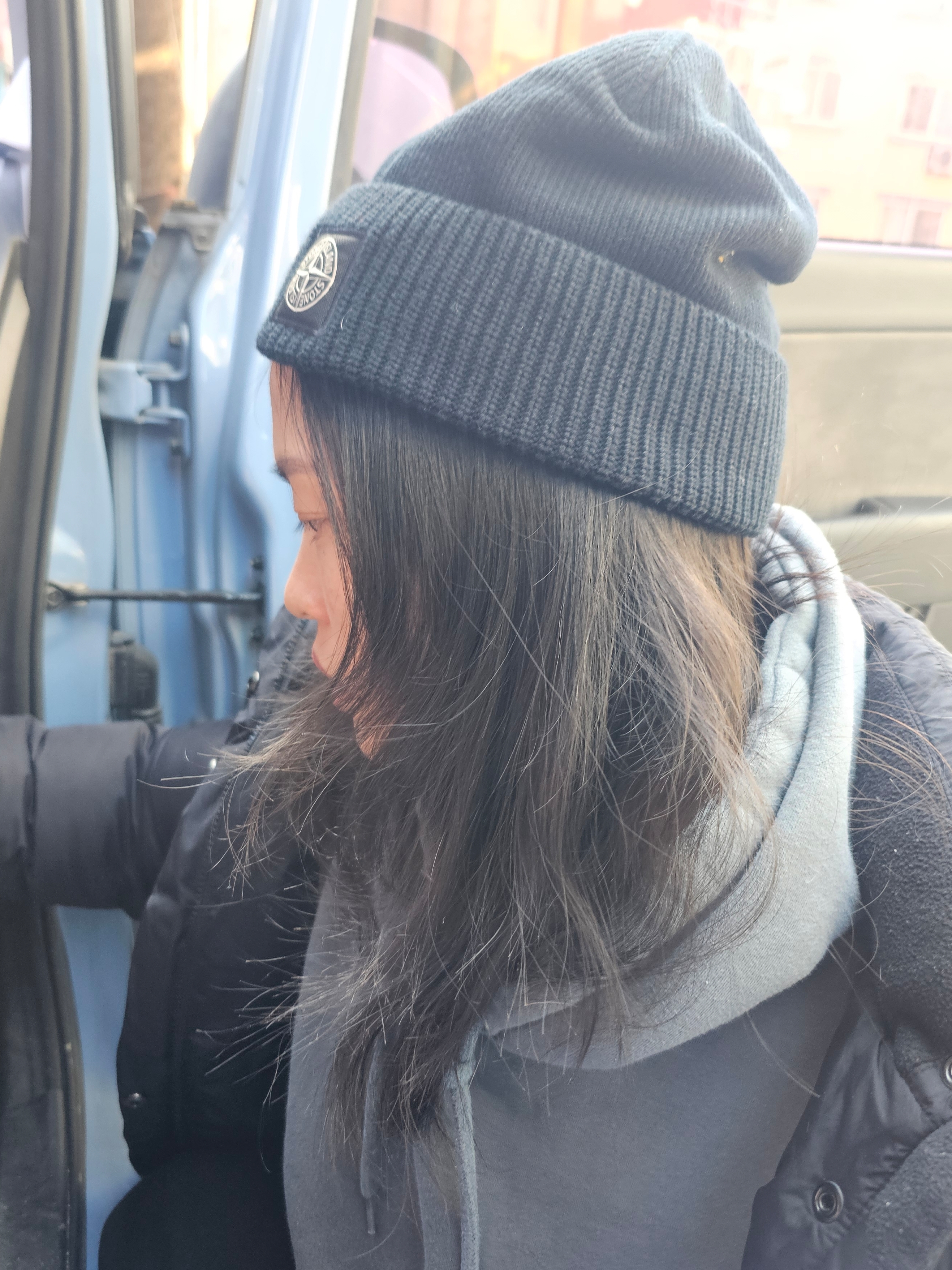 Stone Island N04C6 Logo Patch Beanie Black - 21FW 착용 스타일