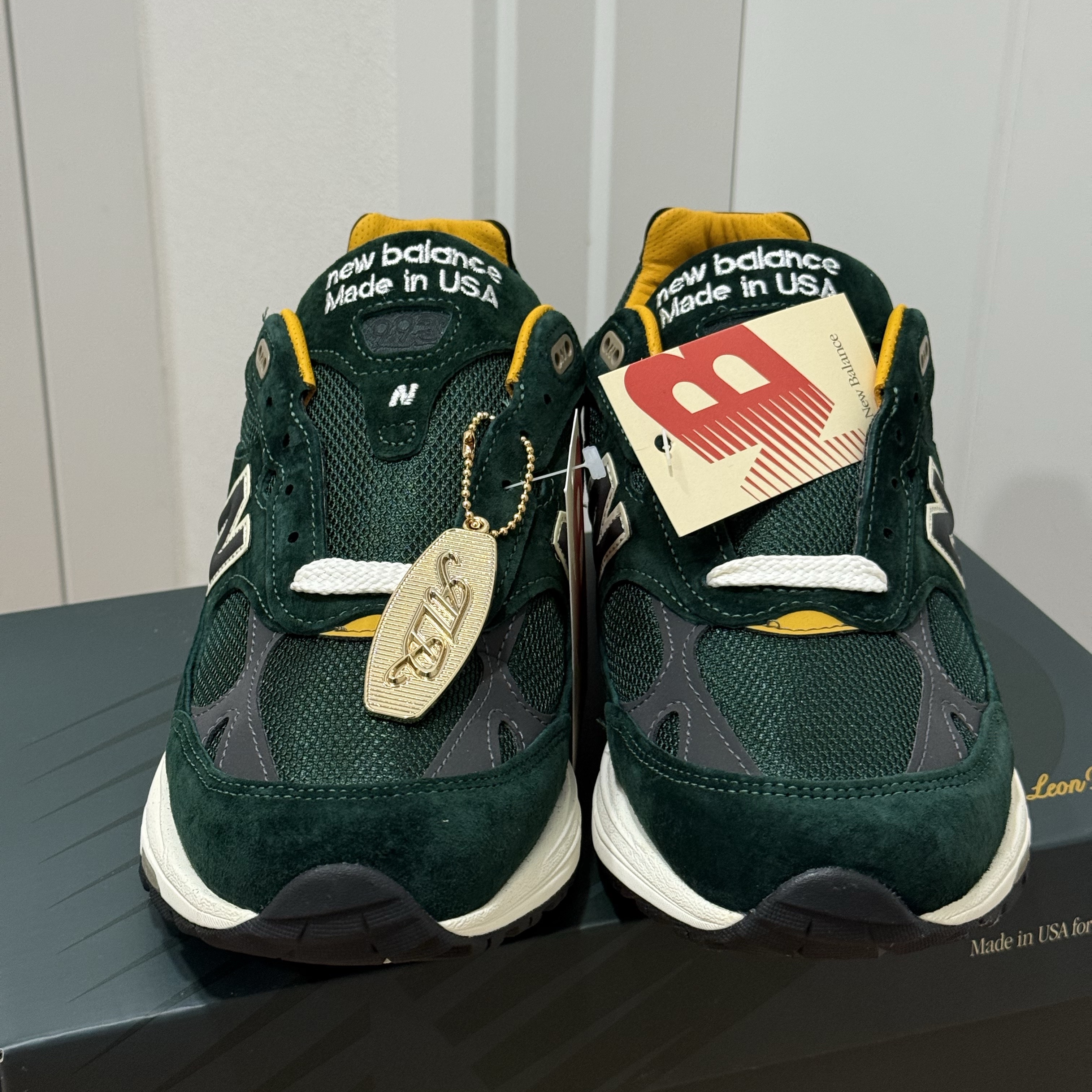 New Balance x Aime Leon Dore 993 Made in USA Pine Grove 착용 스타일 - 4