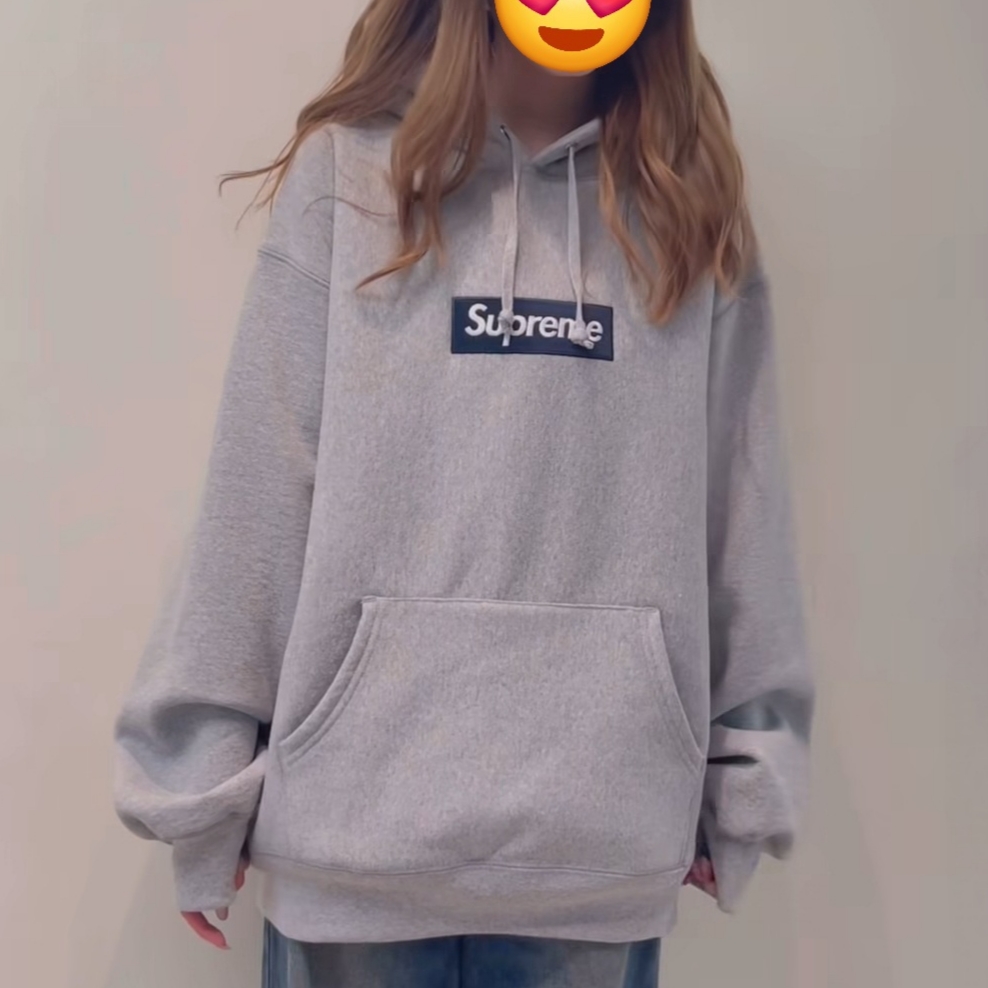 Supreme Box Logo Hooded Sweatshirt Heather Grey - 25FW, Supreme Box Logo Hooded Sweatshirt Magenta - 25FW 착용 스타일 - 1