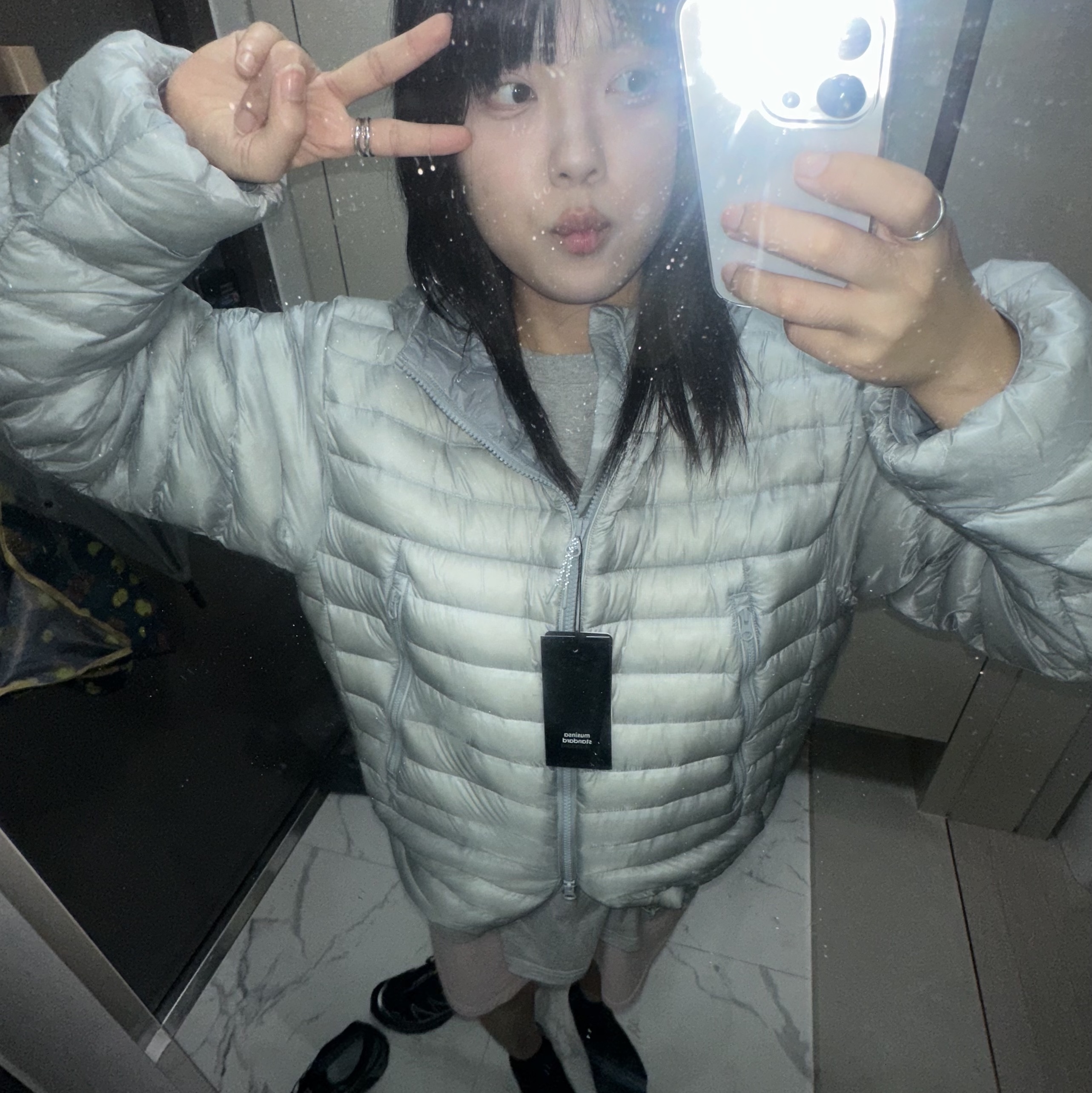 Musinsa Standard City Leisure Sheer Ripstop Hooded Light Down Jacket Cloudy Blue 착용 스타일