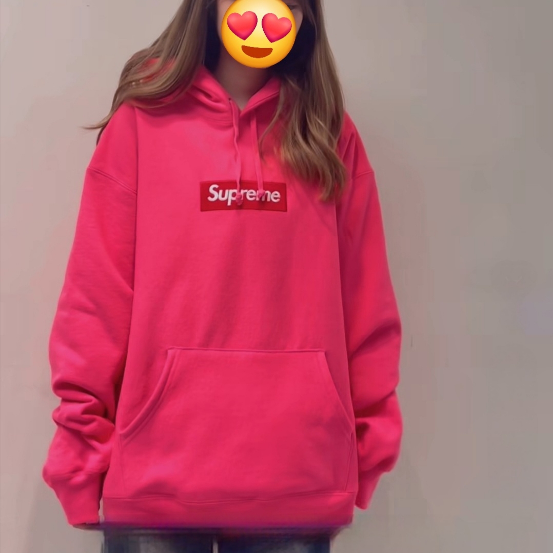 Supreme Box Logo Hooded Sweatshirt Heather Grey - 25FW, Supreme Box Logo Hooded Sweatshirt Magenta - 25FW 착용 스타일 - 2