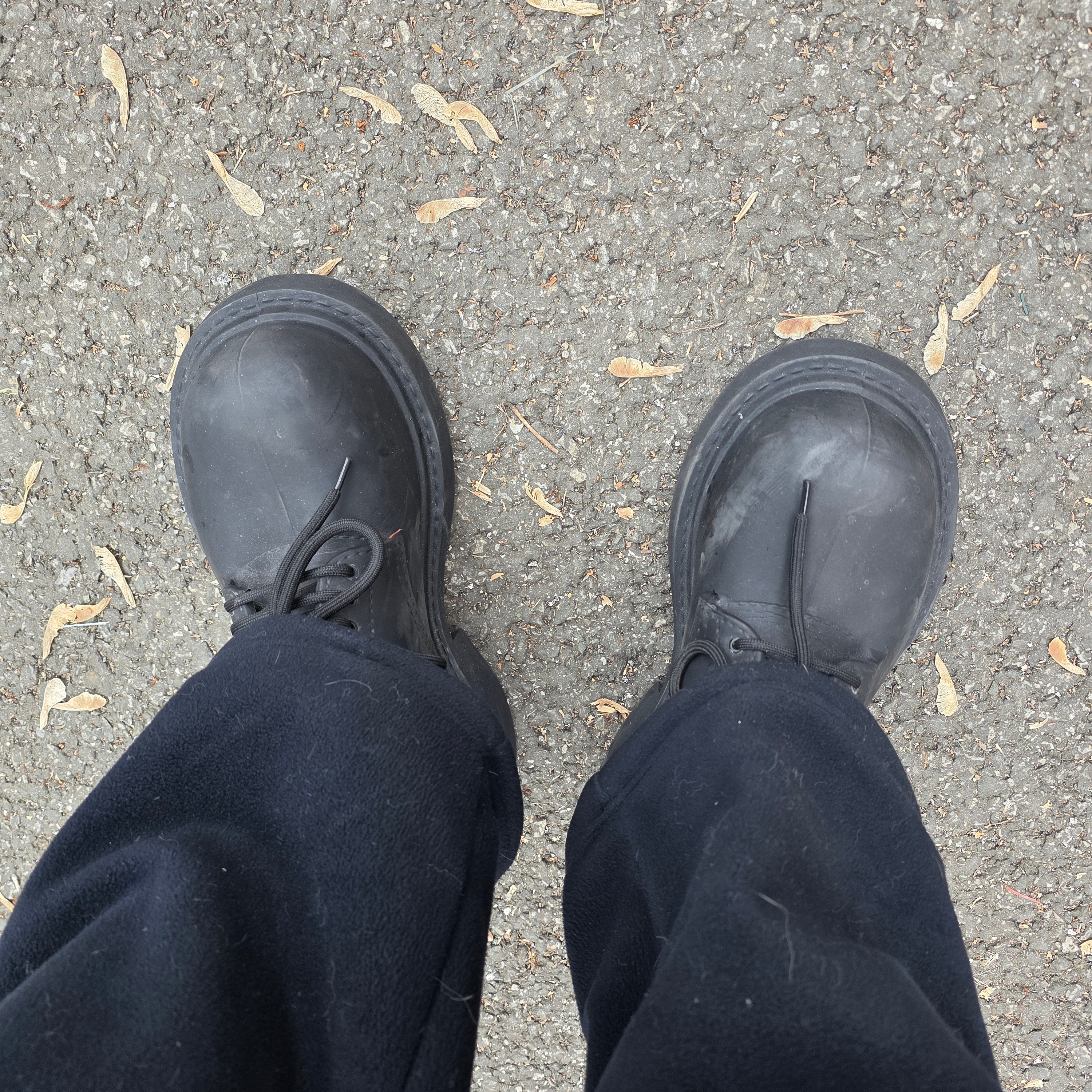 Balenciaga Steroid Derby Black 착용 스타일 - 2