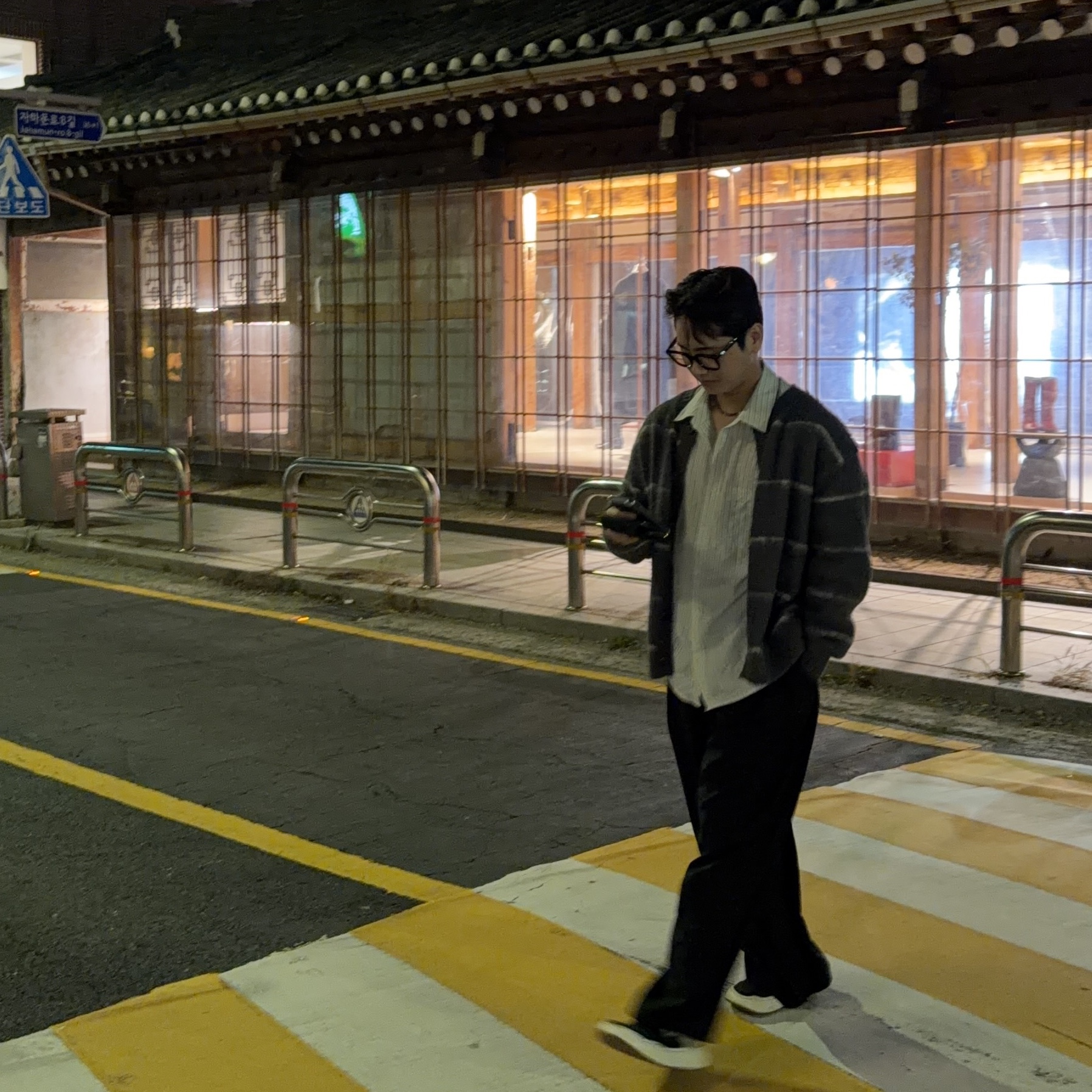 Ader Error Log; Lad Noir, Gentle Monster Breezebe 01 BL Black Blue 착용 스타일