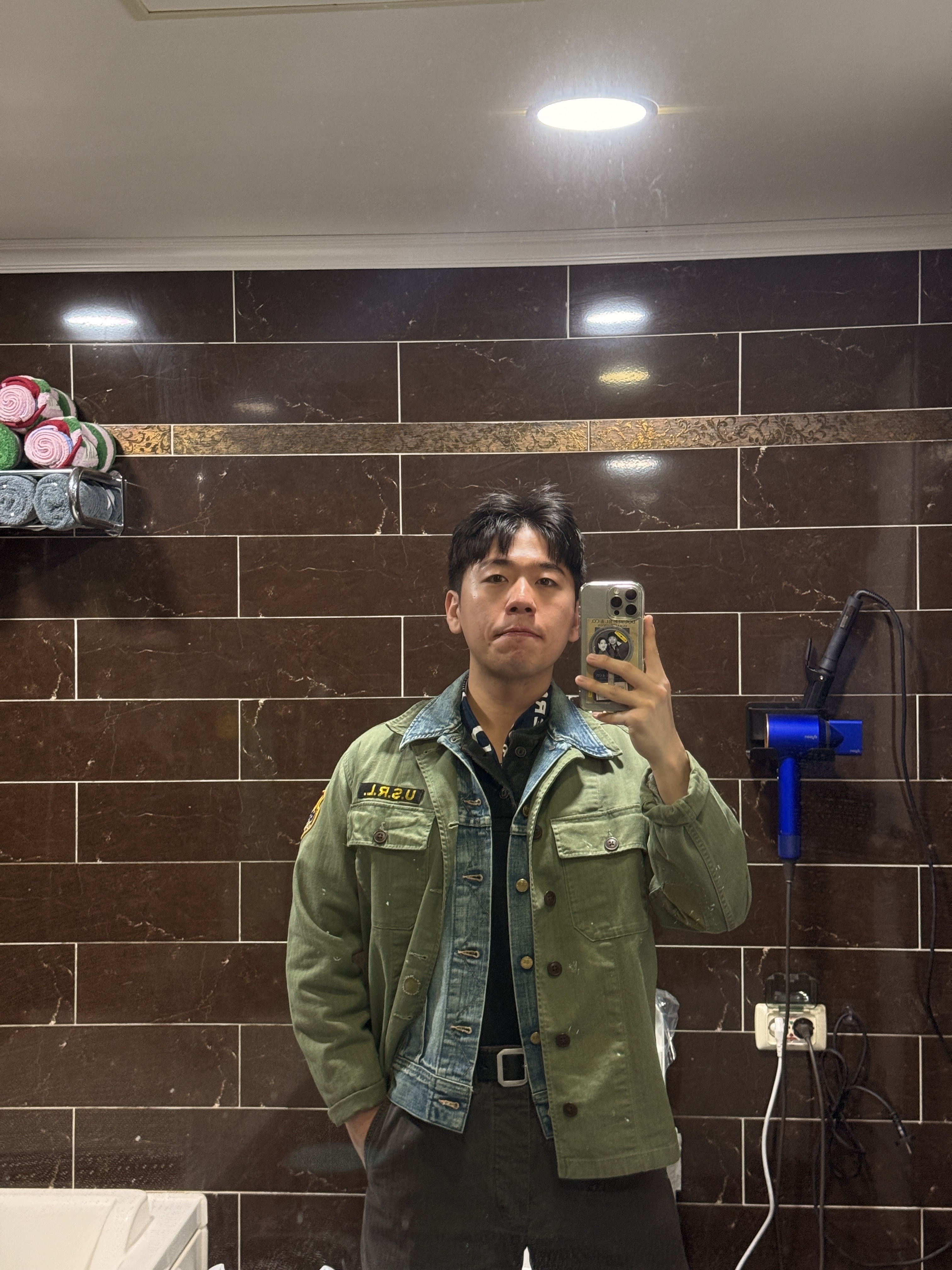 Double RL Garment Dye Herringbone Field Pants Washed Black, Double RL Indigo Denim Jacket Leland Wash 착용 스타일 - 2