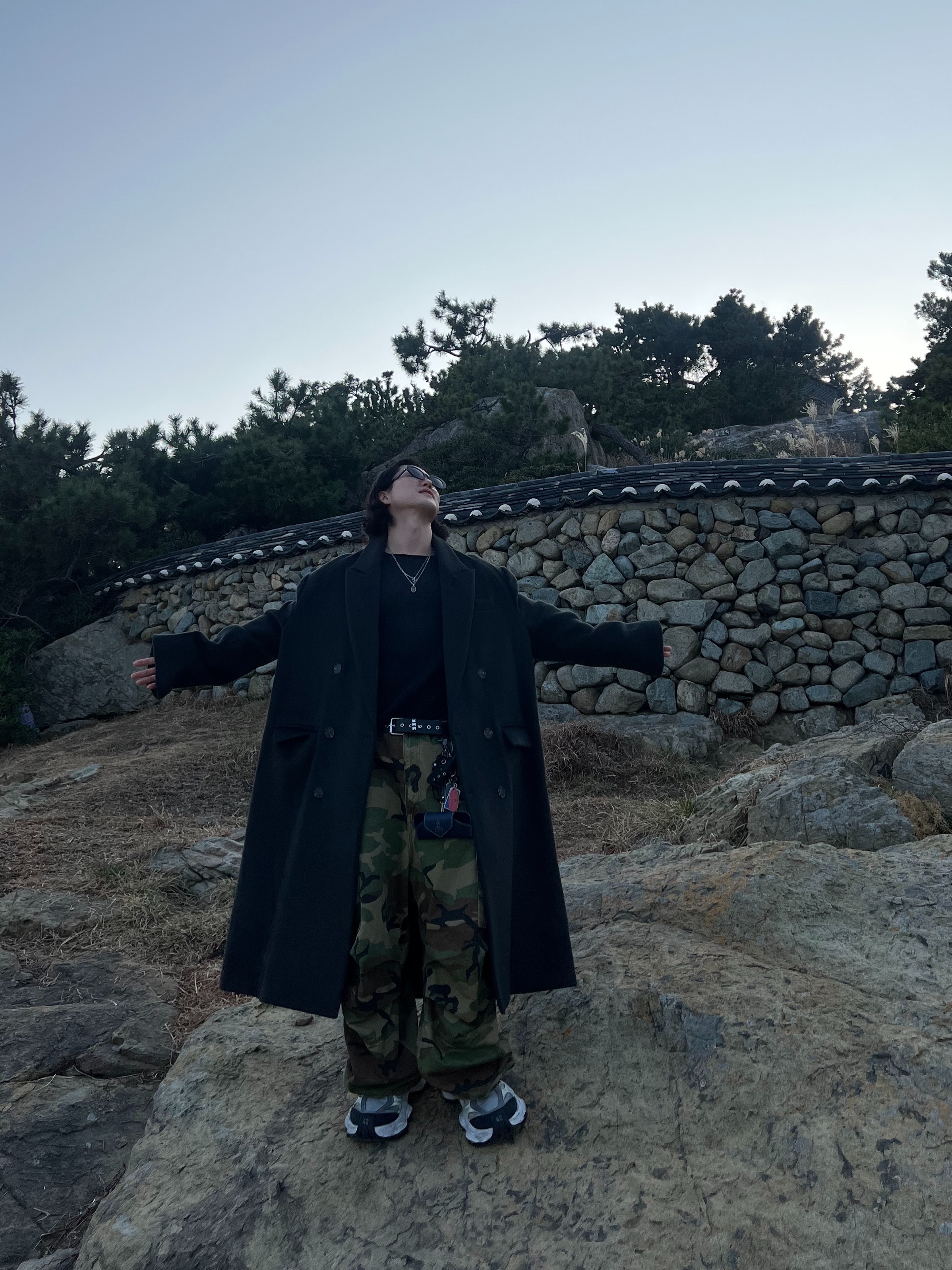 Undermycar Over Boxy Fit Herringbone Tailored Coat Gray - 24FW, Balenciaga Cargo Sneakers White Grey 착용 스타일 - 6