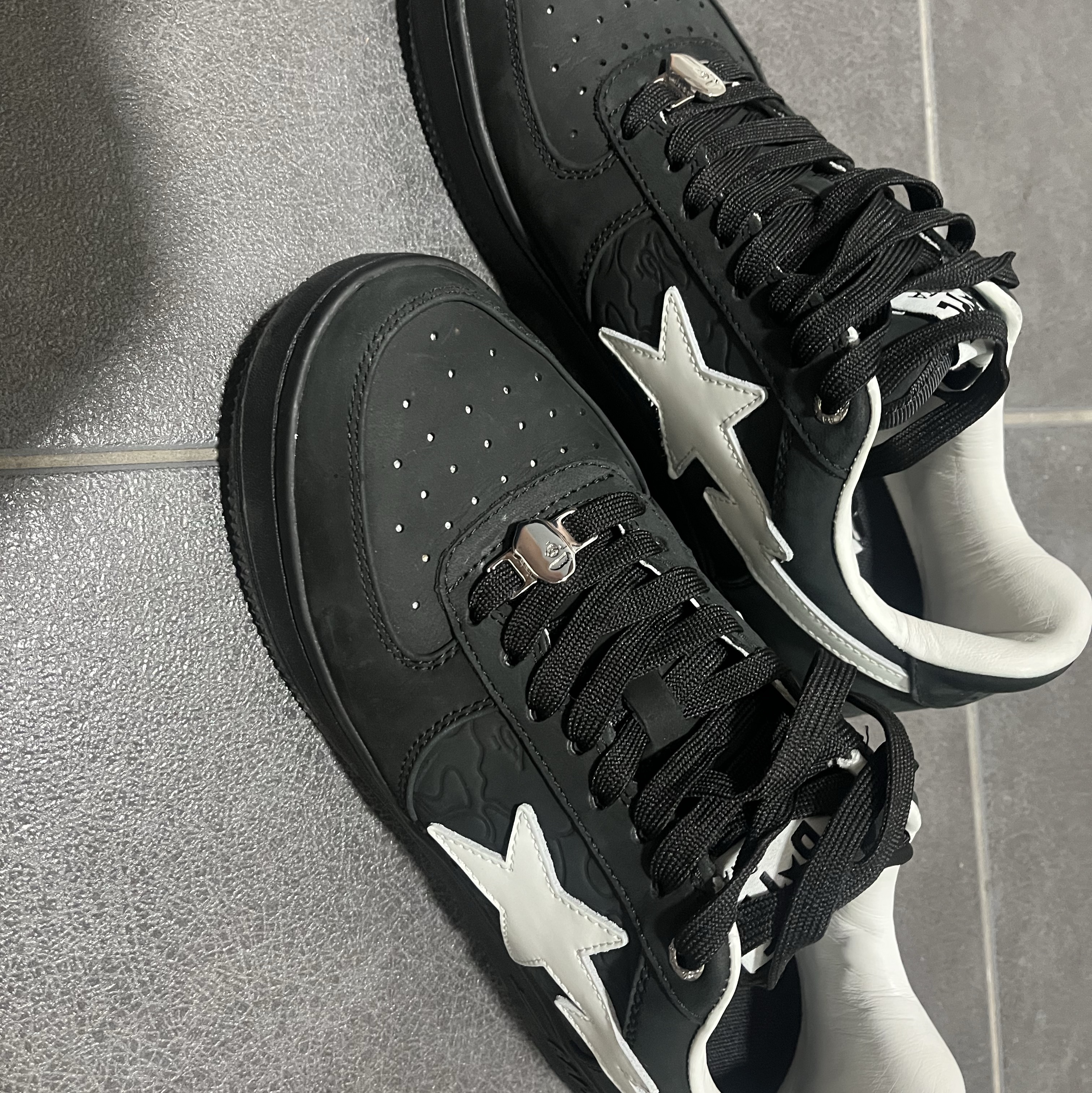BAPE Sta #4 Black 착용 스타일 - 3