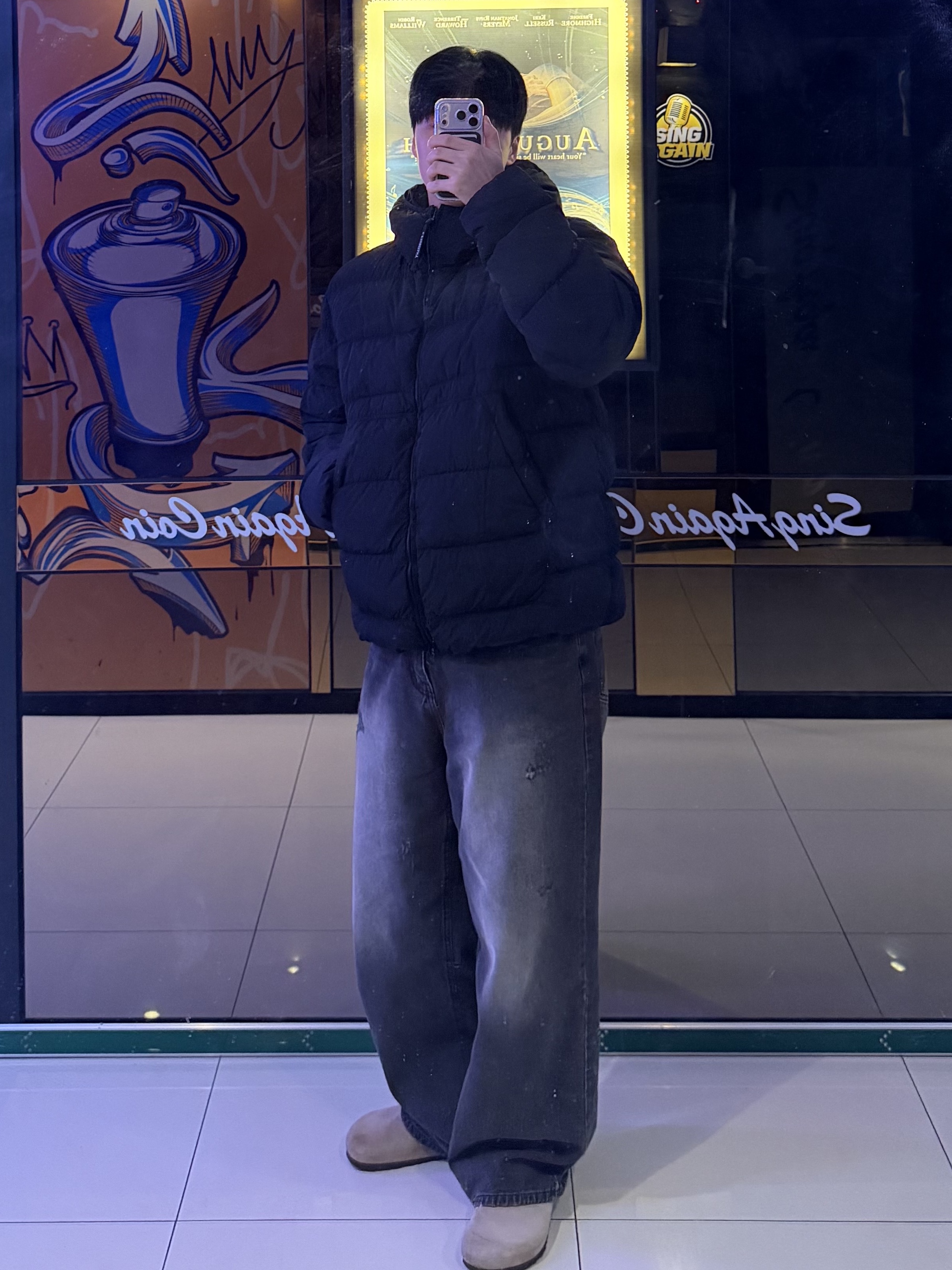 C.P. Company Chrome-R Goggle Down Jacket Black - 25FW, Birkenstock Boston Soft Footbed Taupe - Regular 착용 스타일 - 1