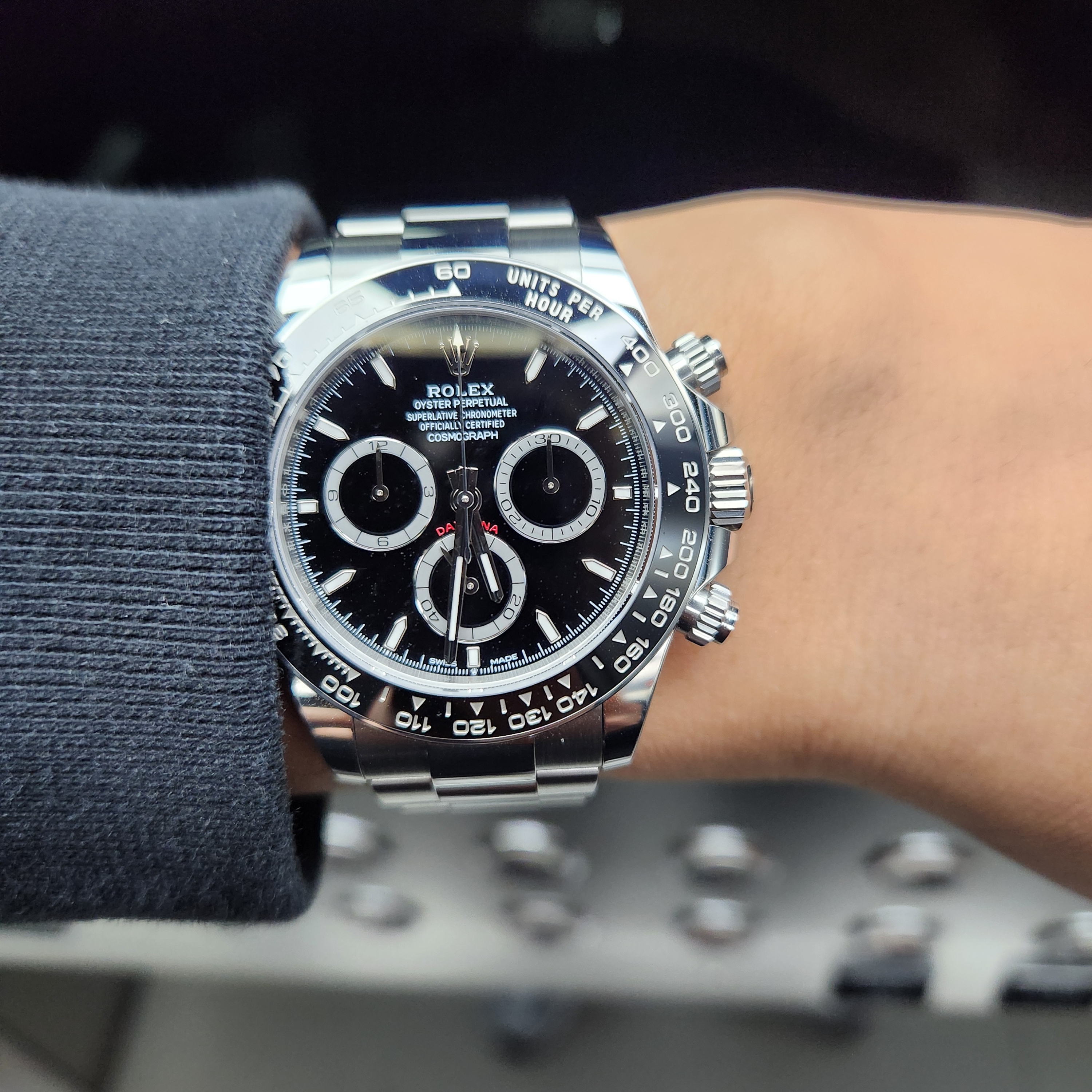 Rolex Cosmograph Daytona 40mm 126500LN Black Oyster 착용 스타일 - 1