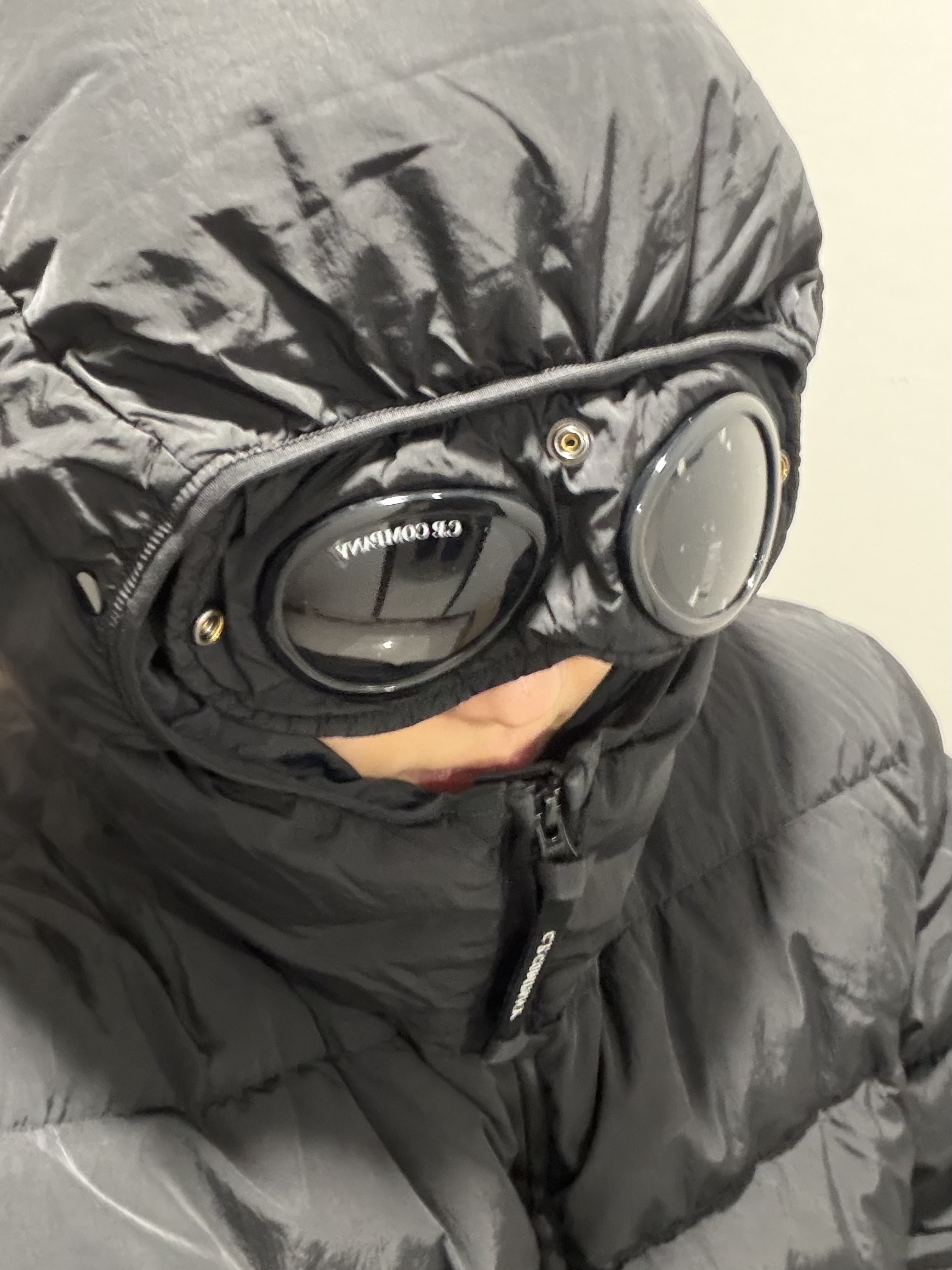 C.P. Company Chrome-R Goggle Down Jacket Black - 25FW, Birkenstock Boston Soft Footbed Taupe - Regular 착용 스타일 - 4