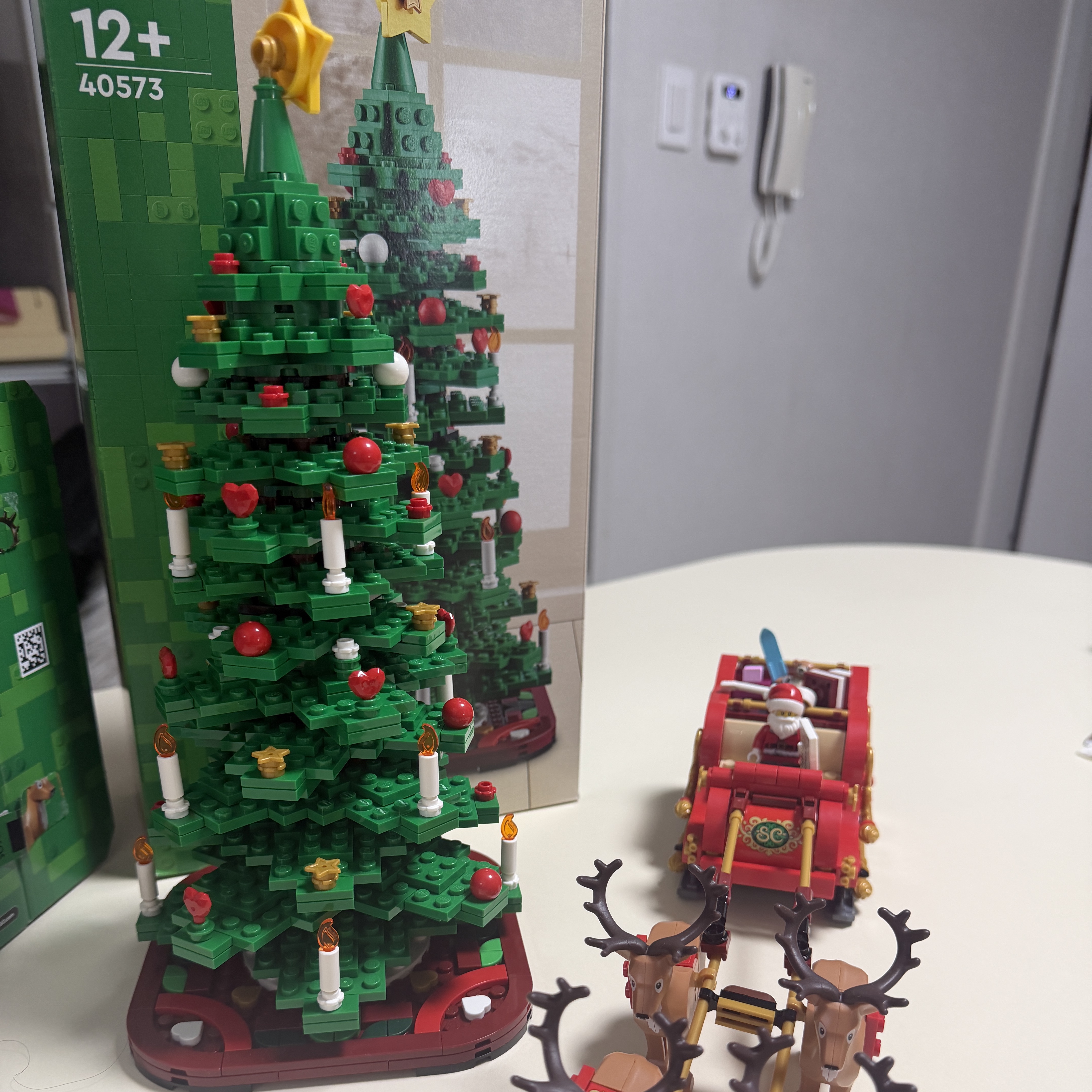 Lego Christmas Tree 착용 스타일