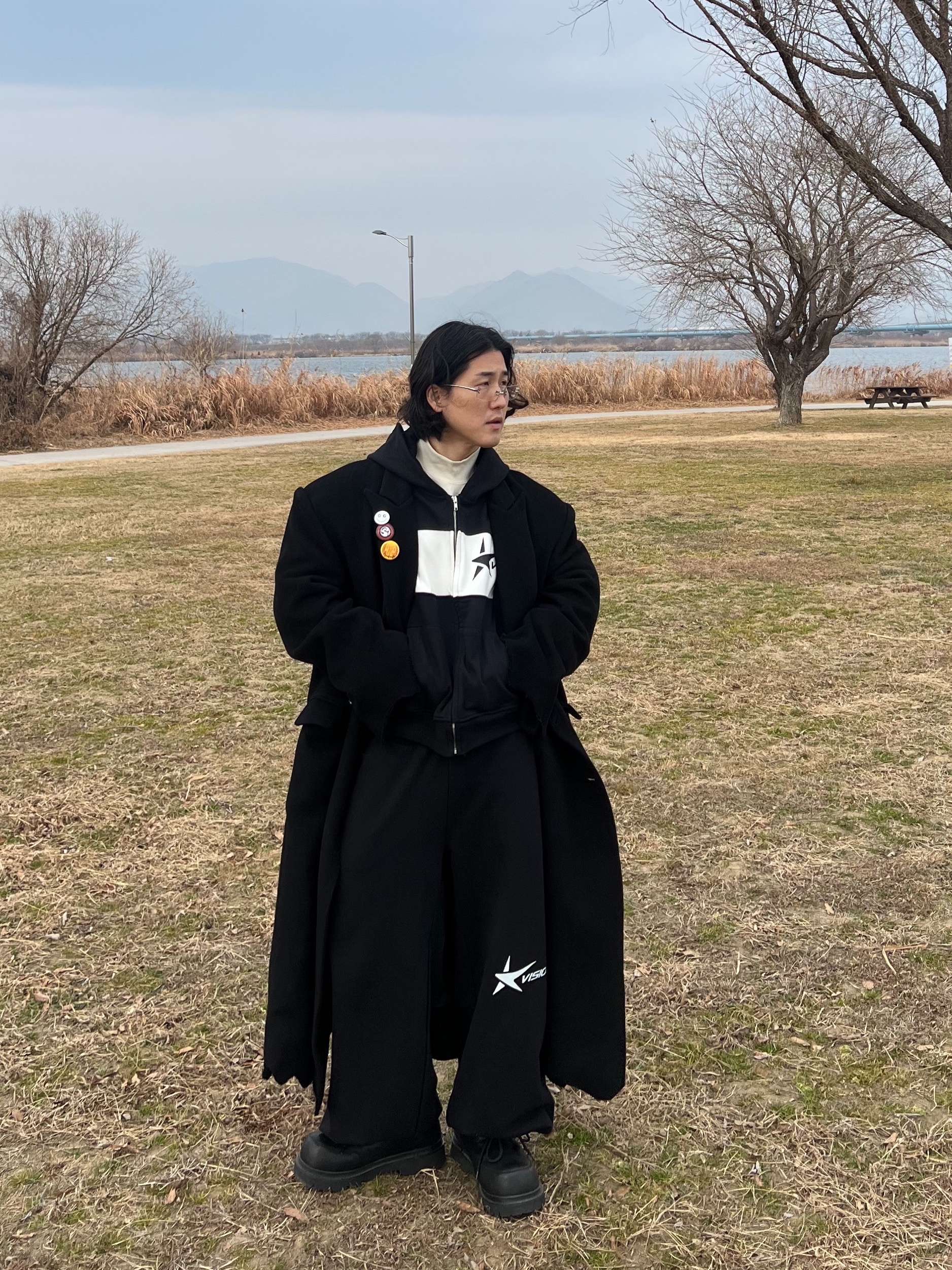 Civision by CSC Star Logo Hoodie Zip-Up Black, Civision by CSC Star Logo Jogger Pants Black 착용 스타일 - 2