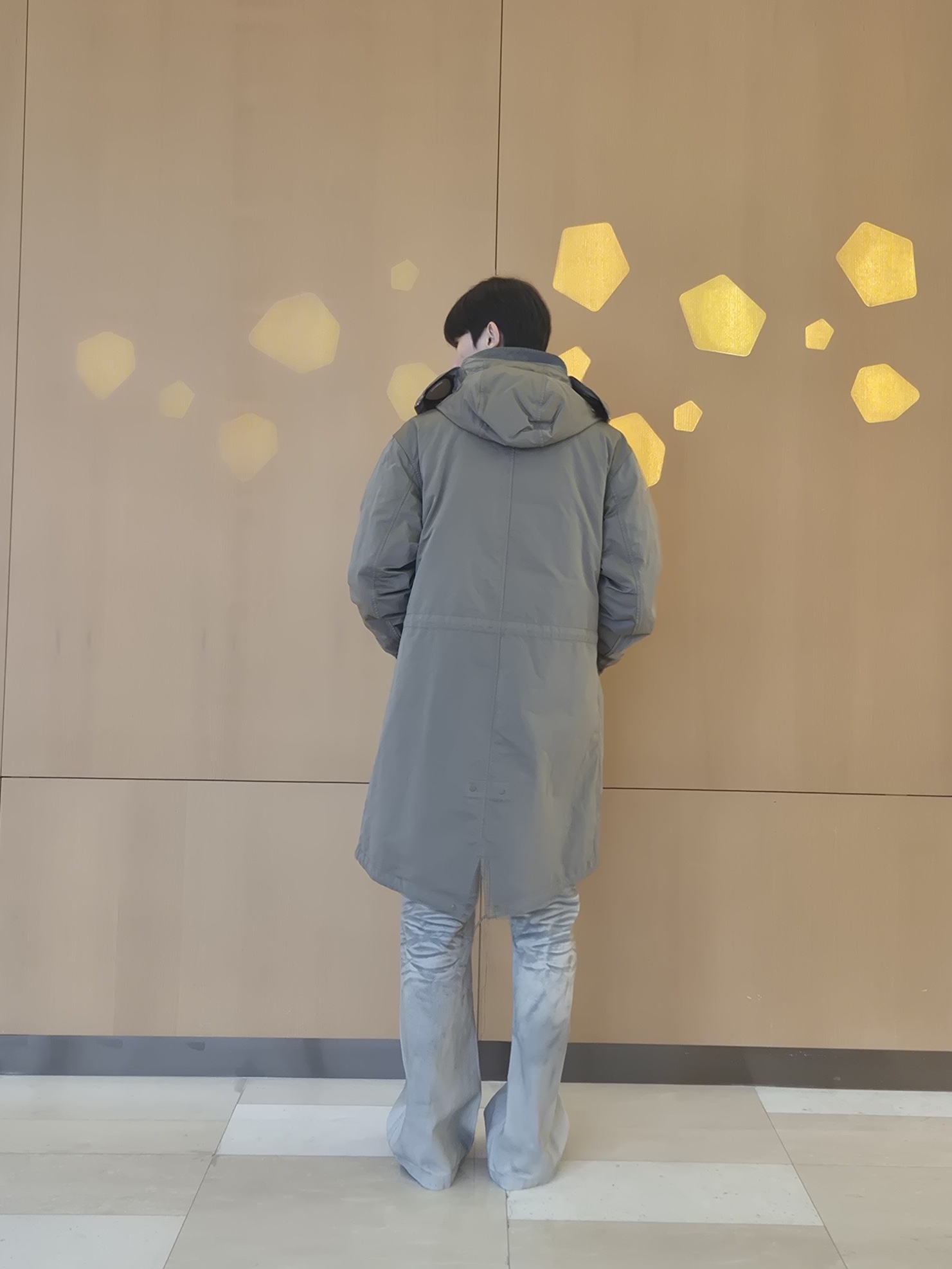 C.P. Company Micro Kei Explorer Fishtail Parka Elmwood Green - 25FW 착용 스타일 - 8