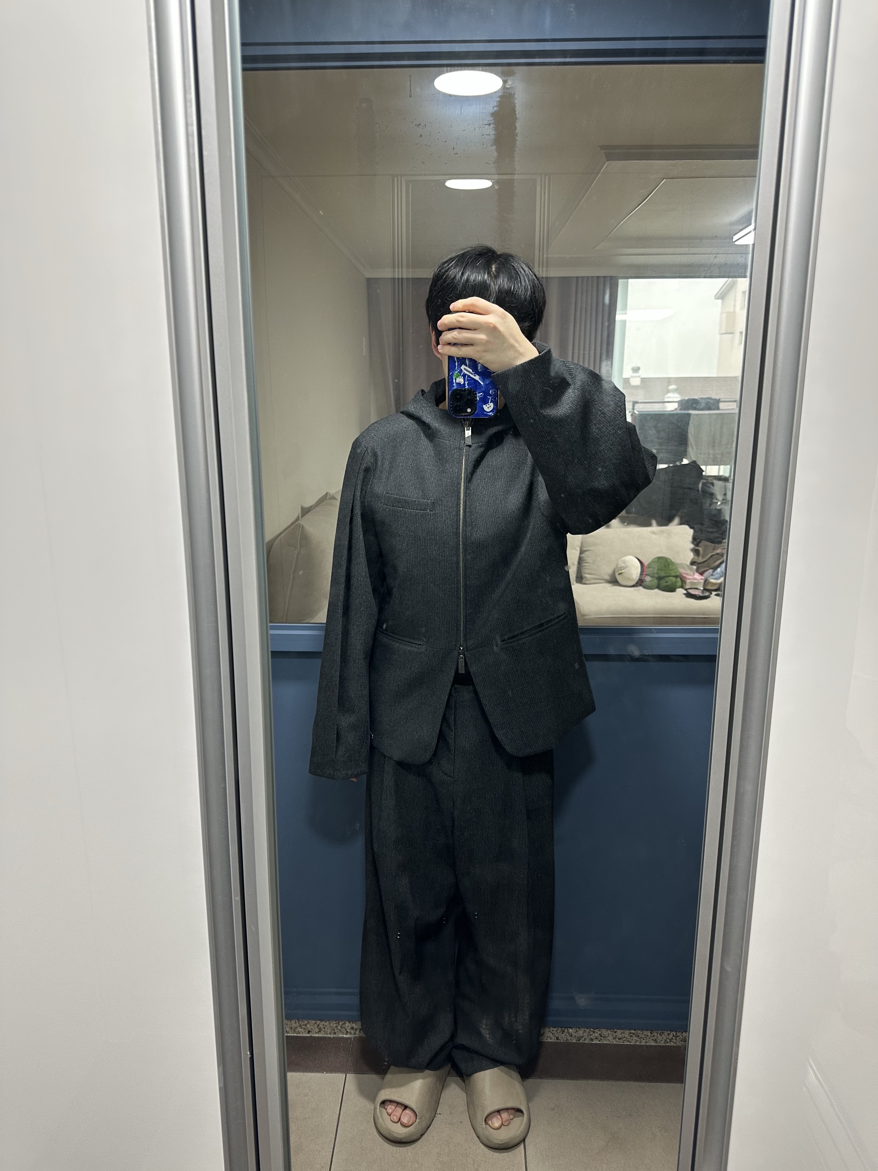 Ader Error Product 10 Semi Oversize Fit Jacket Grey, Ader Error Product 76 Wide Fit Slacks Grey 착용 스타일