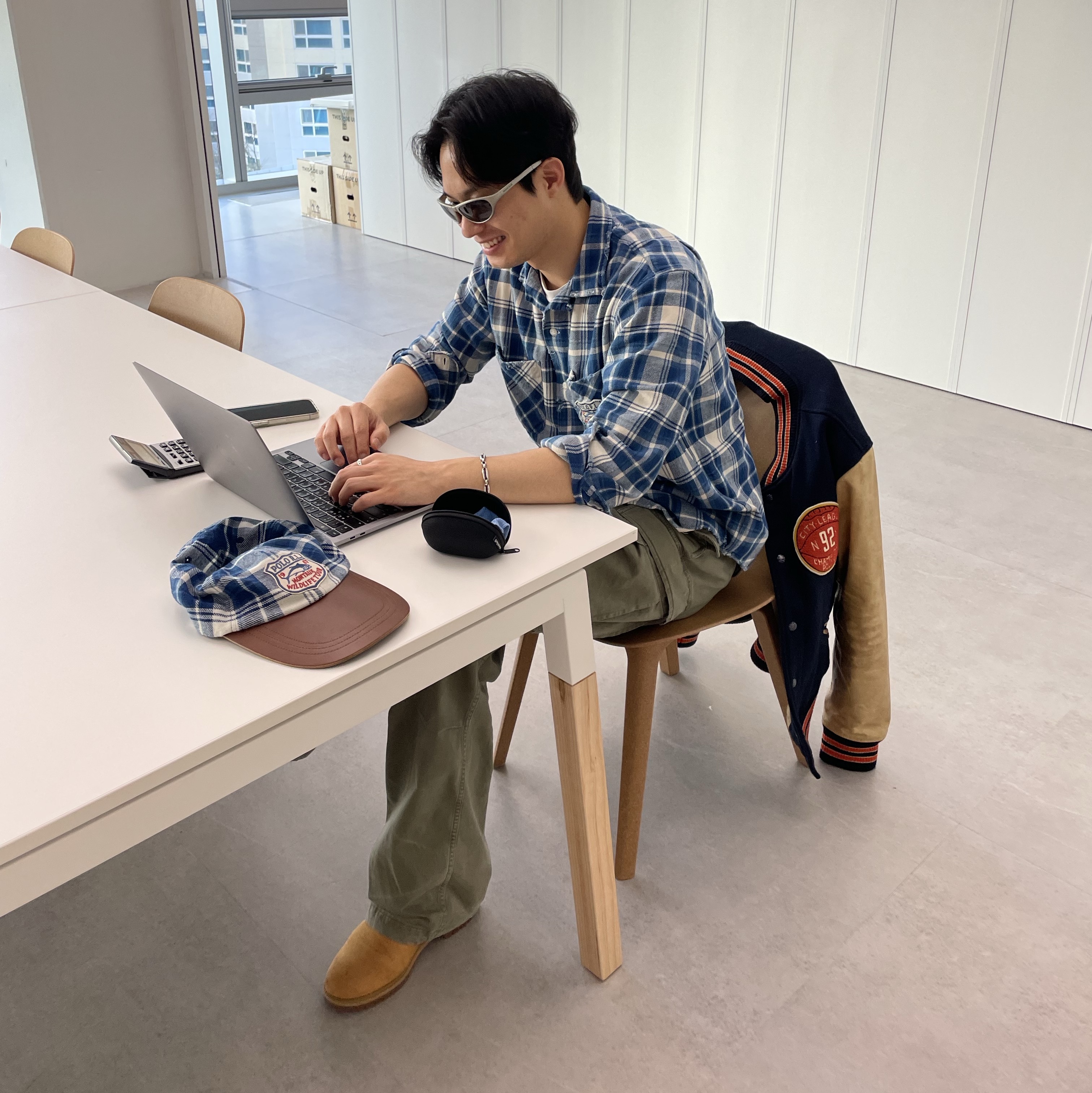 [10% 적립] [KREAM Limited Edition The Trophy Fishing Club] Polo Ralph Lauren Plaid Flannel Camp Shirt Blue White - 25FW 착용 스타일 - 2