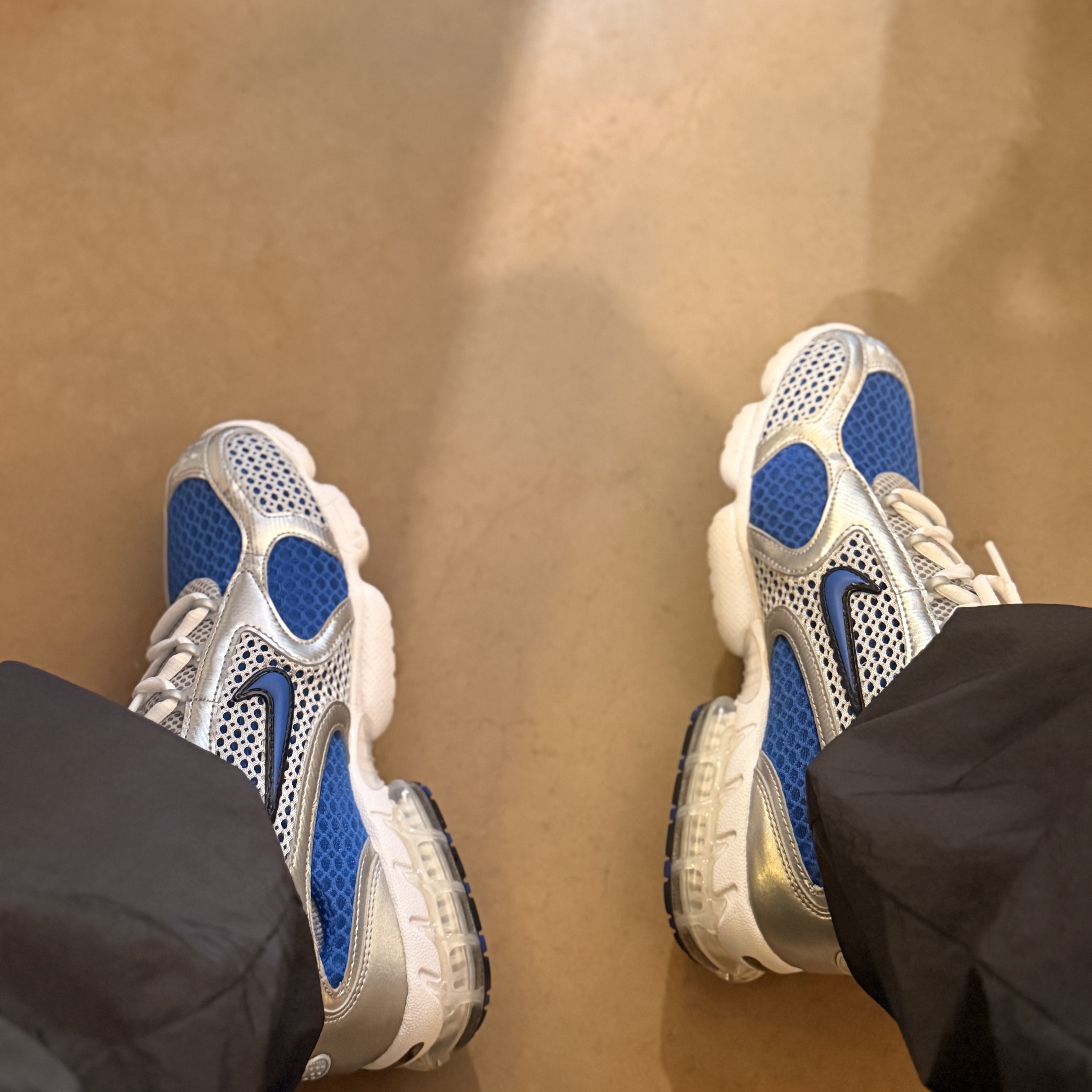 Nike Air Zoom Spiridon Cage 2 Varsity Royal 착용 스타일 - 3