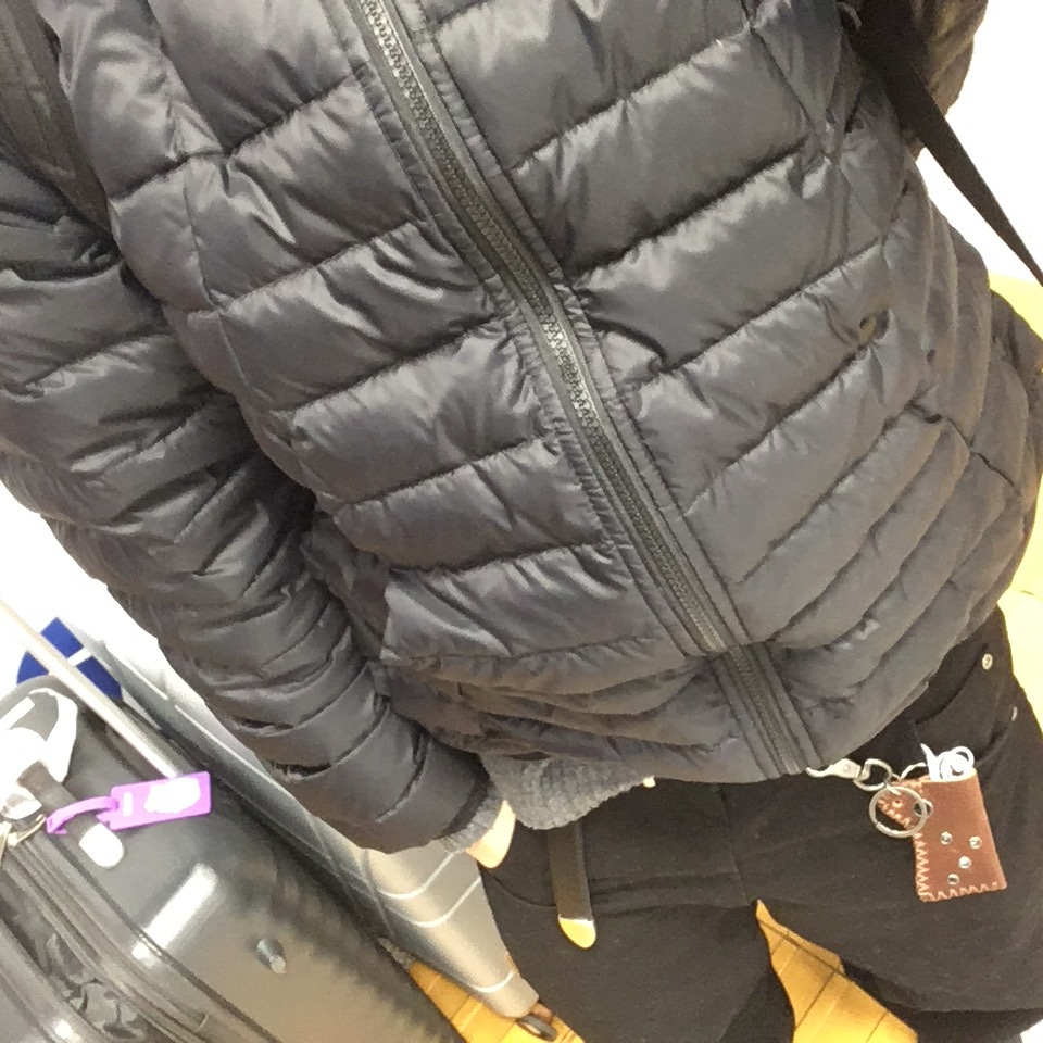 Salomon Trailblazer 20 Black, On Running Cloudmonster All Black 착용 스타일 - 2