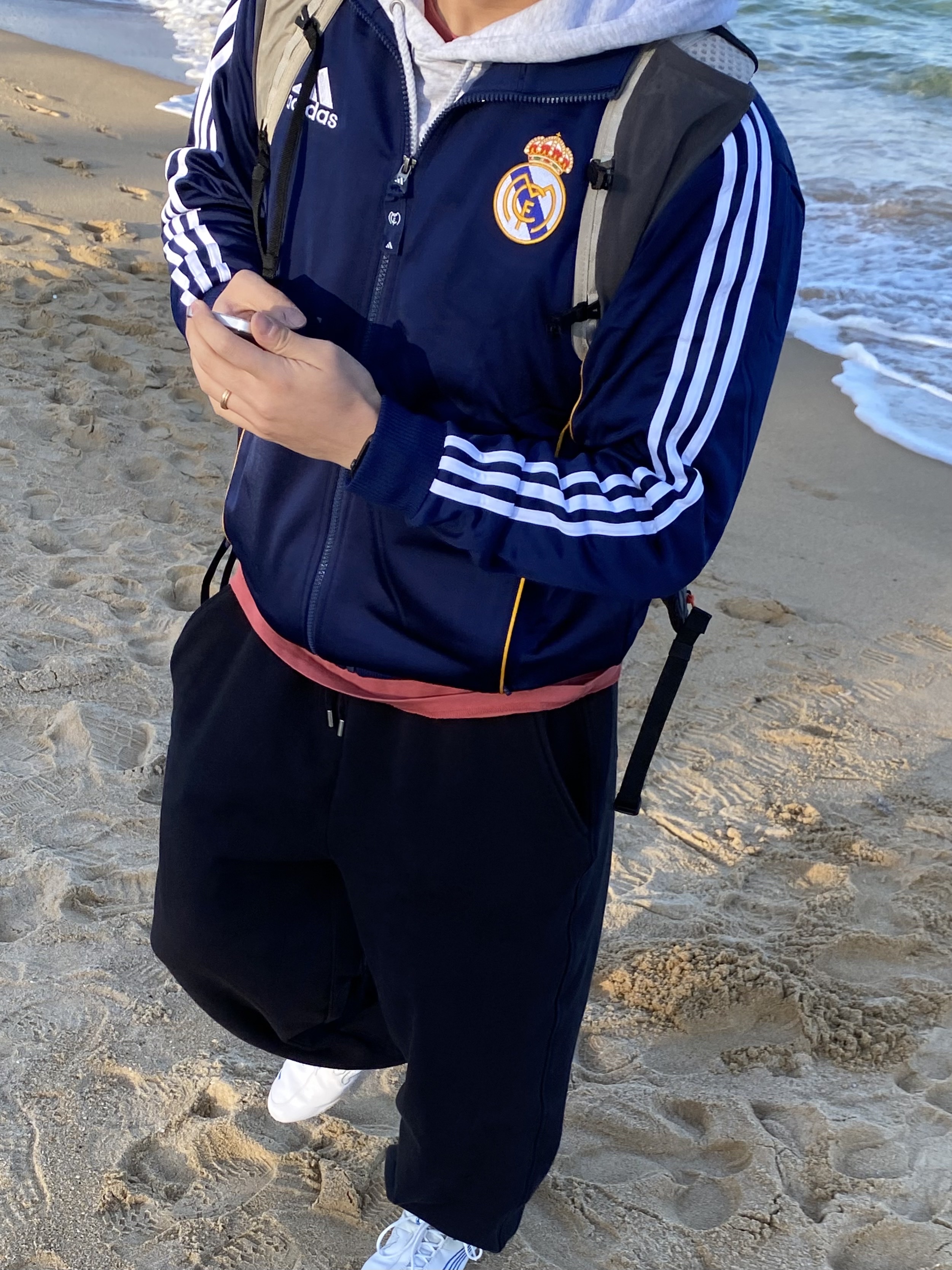 Adidas Real Madrid 99/00 Track Top Dark Blue - KR Sizing, Salomon XT 15 Set Backpack Grey 착용 스타일 - 2