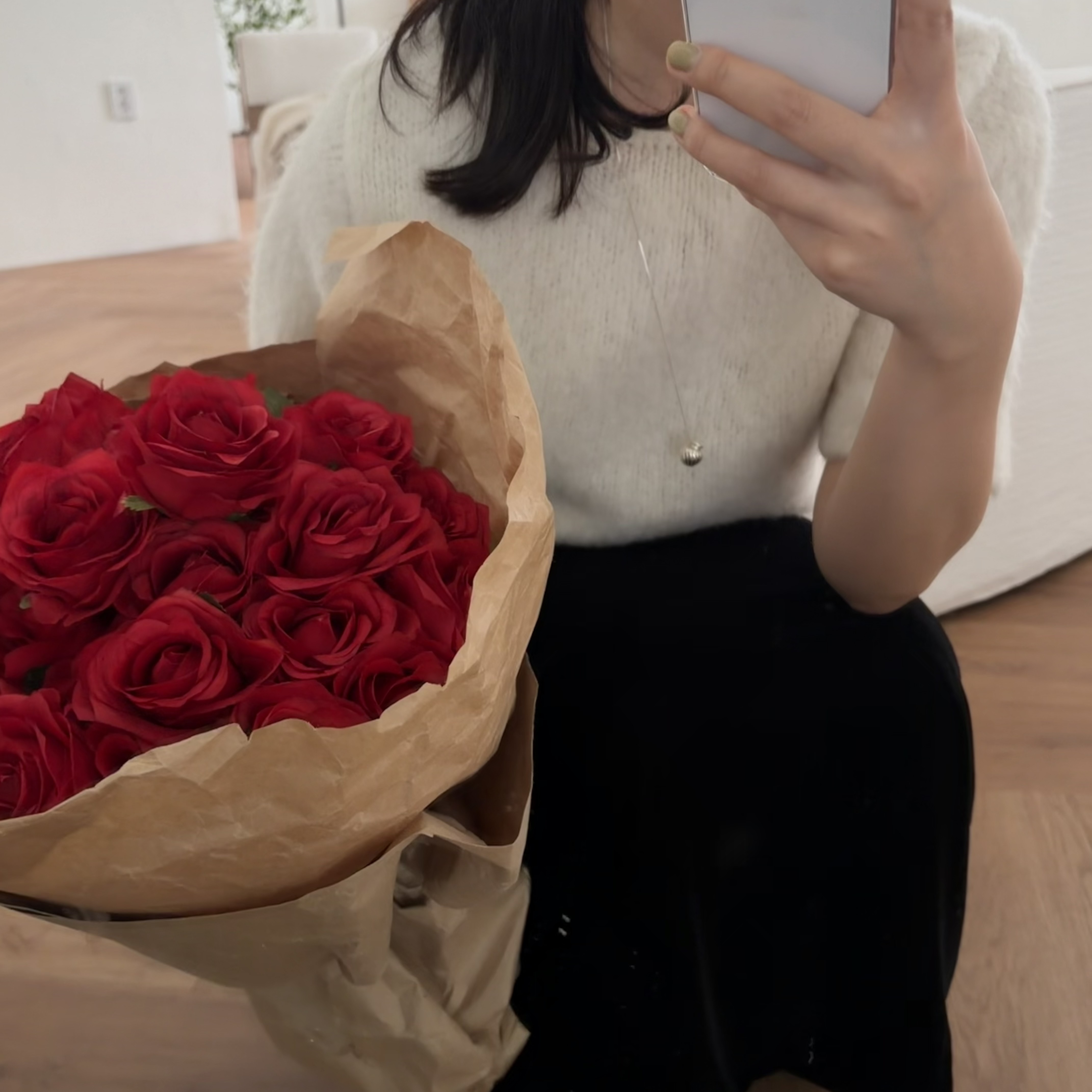 Byweekend Line Pot Necklace Silver, Byweekend Bump Earring Silver 착용 스타일 - 2