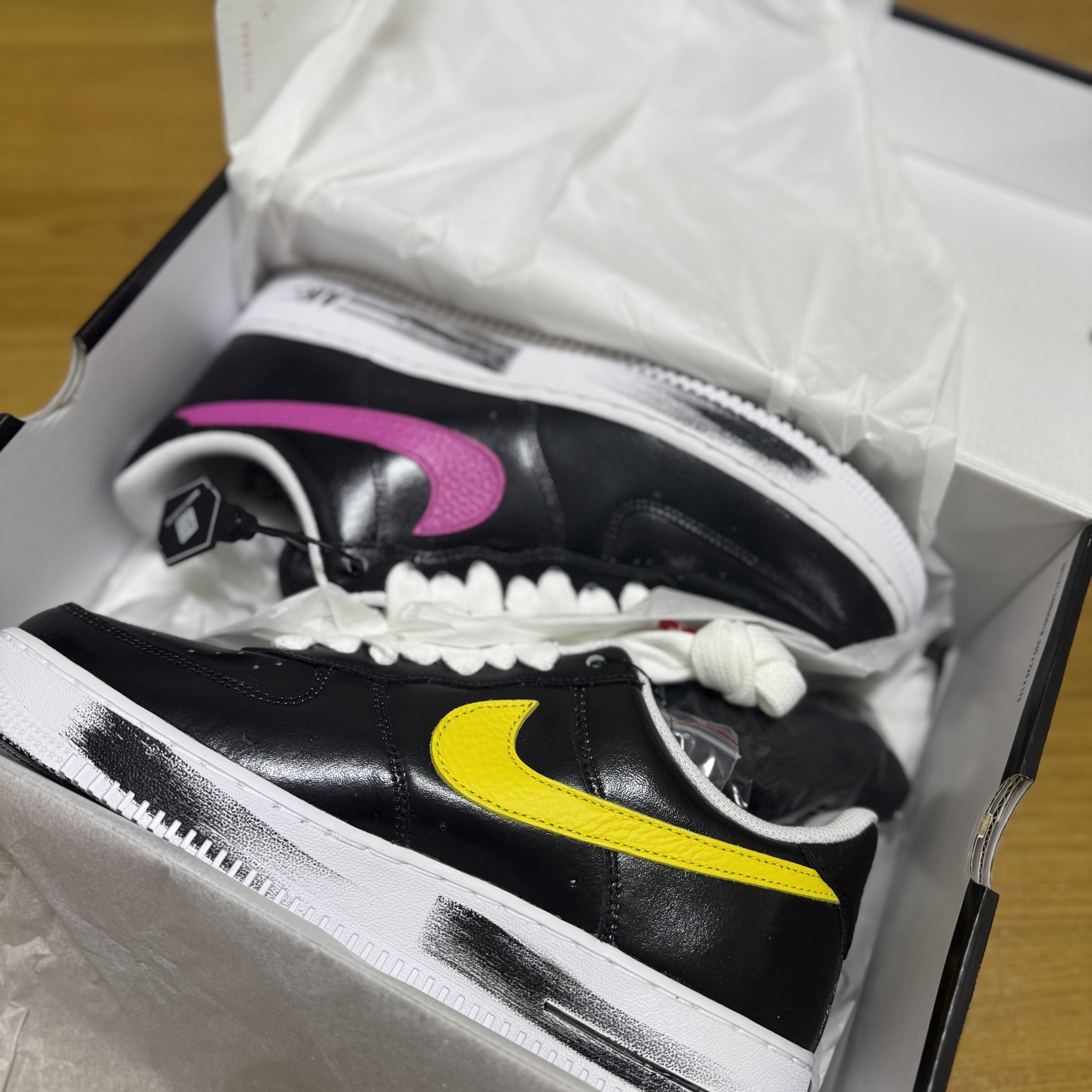 Nike x Peaceminusone Air Force 1 Low Para-Noise 3.0 Black and Multicolor 착용 스타일 - 3