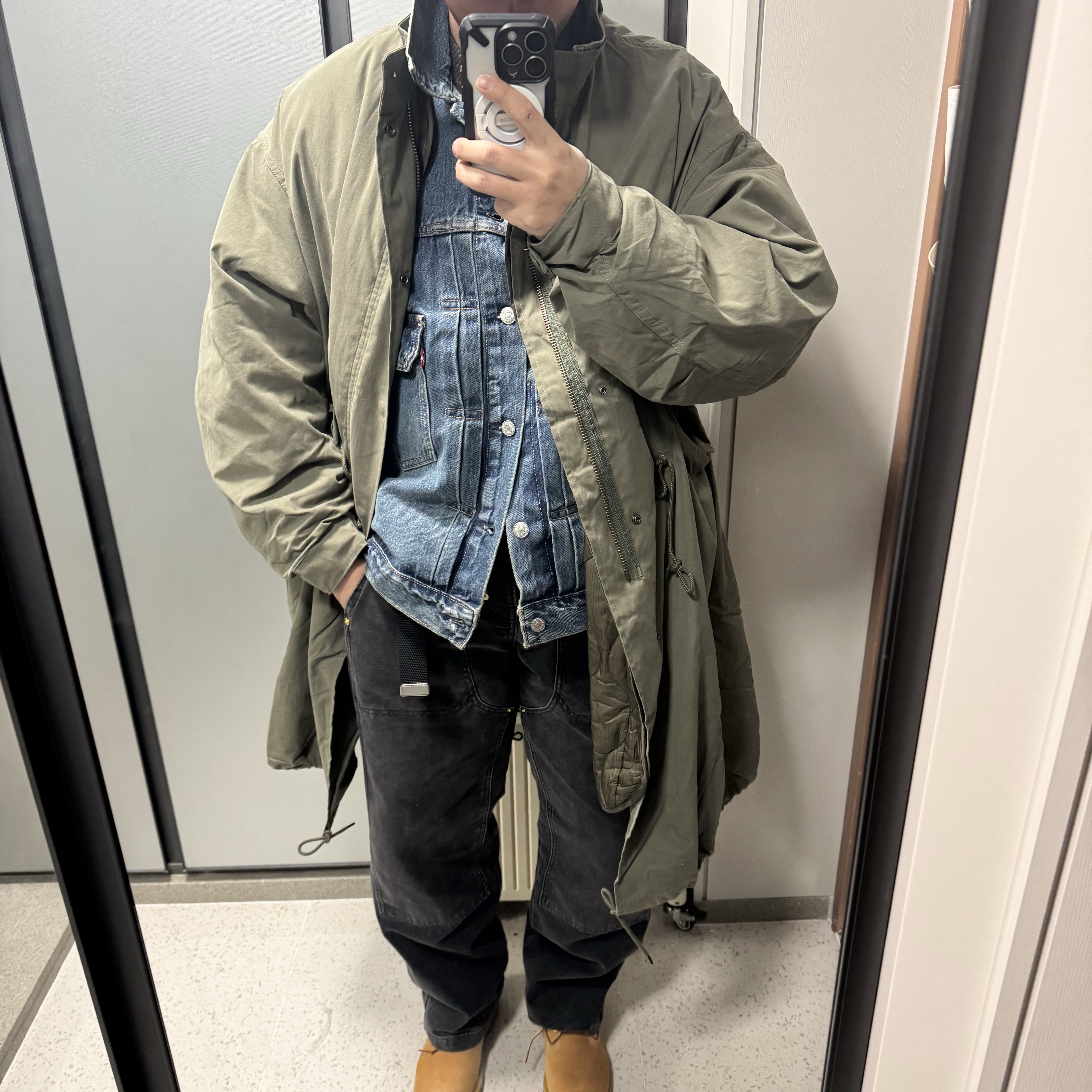 Timberland Premium 6 inch Waterproof Boot Wheat Nubuck - Wide, Dickies x Mastermind Carpenter Pants Black 착용 스타일