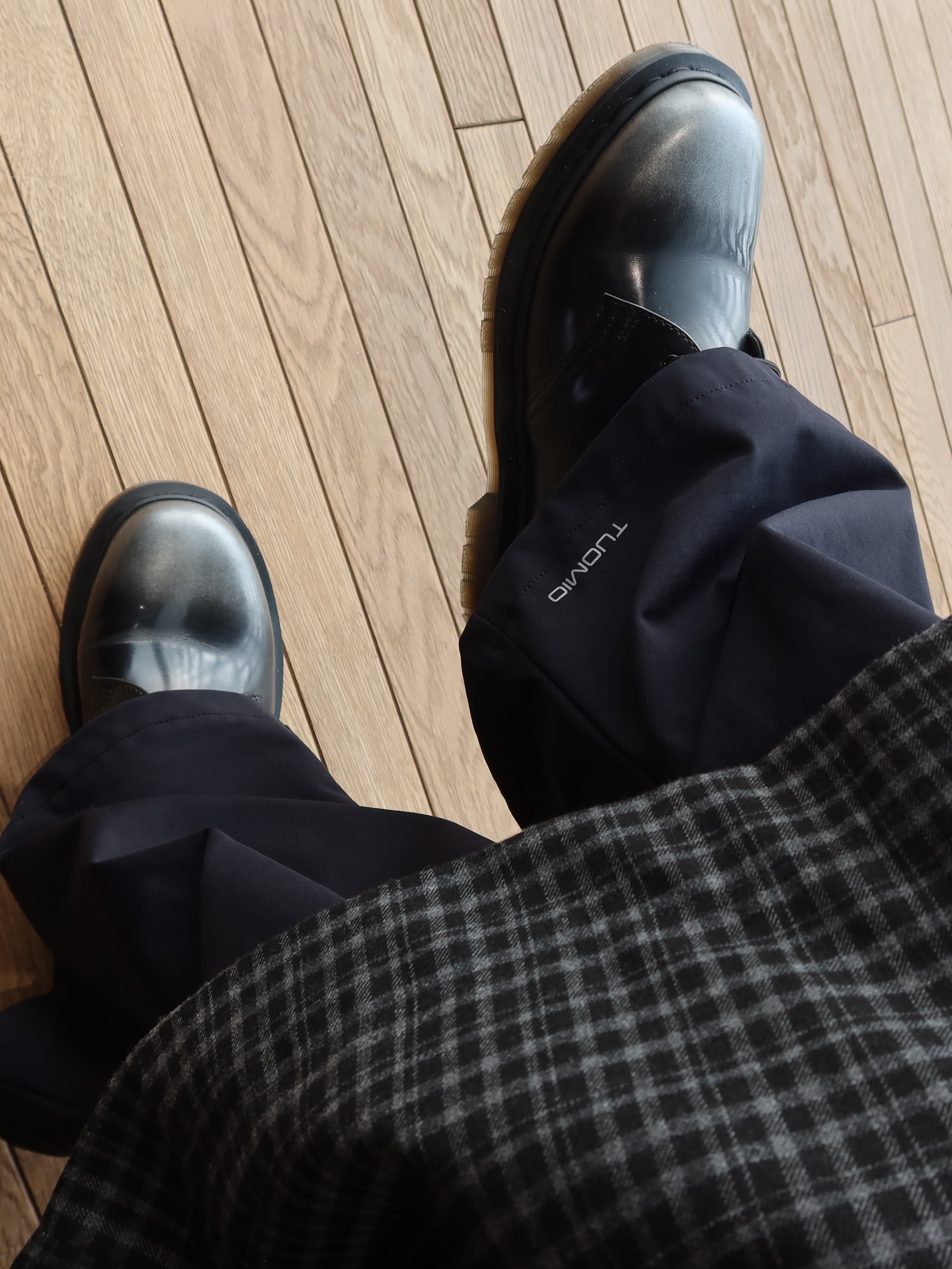 Dr. Martens 1461 Silver Arcadia Multi 착용 스타일