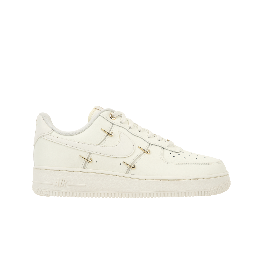 (W) 나이키 에어포스 1 로우 '07 LX 세일 메탈릭 골드((W) Nike Air Force 1 Low '07 LX Sail Metallic Gold)