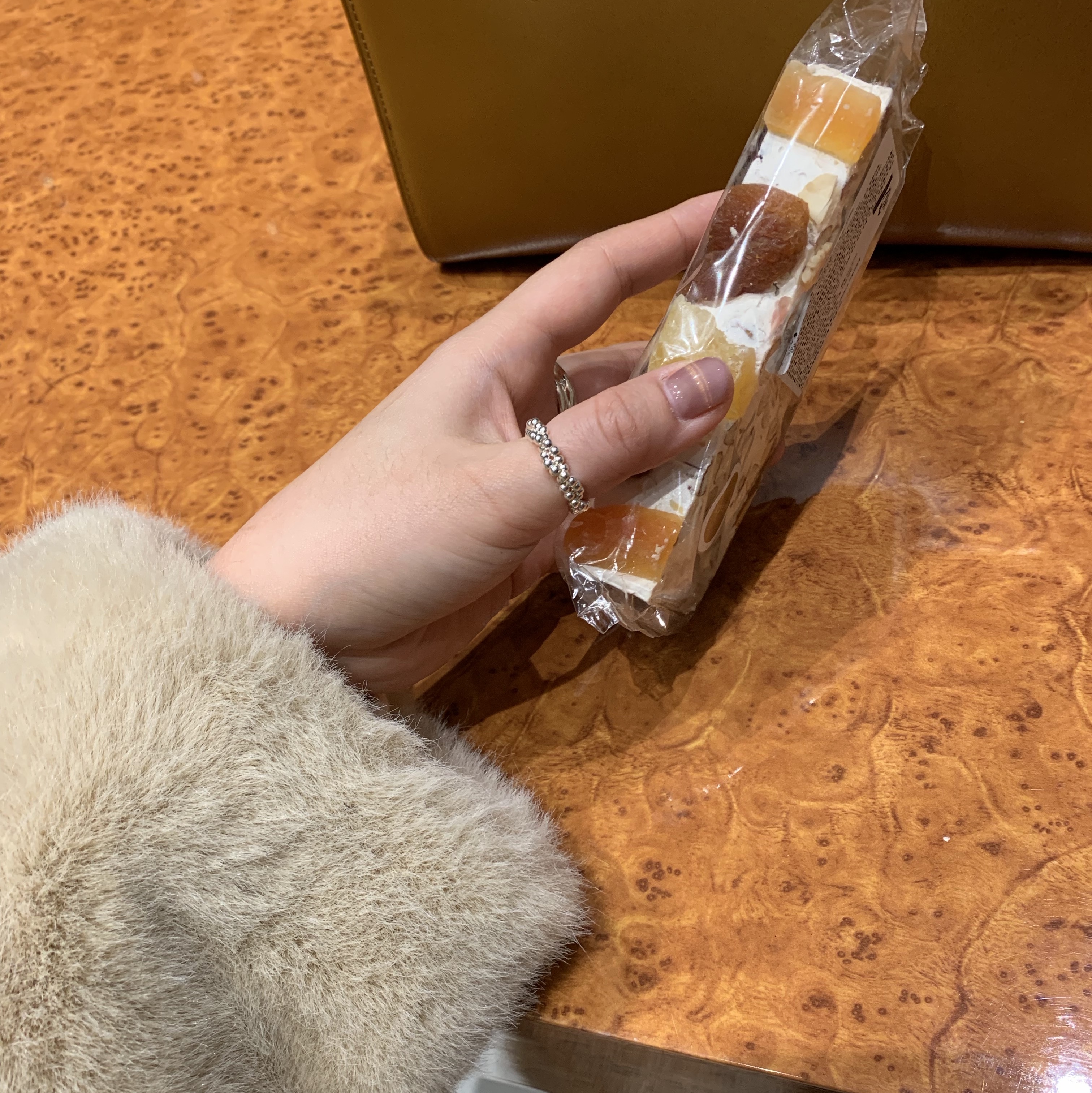 Byweekend Essential Earring Silver, Byweekend Bounty Ring Silver 착용 스타일 - 4