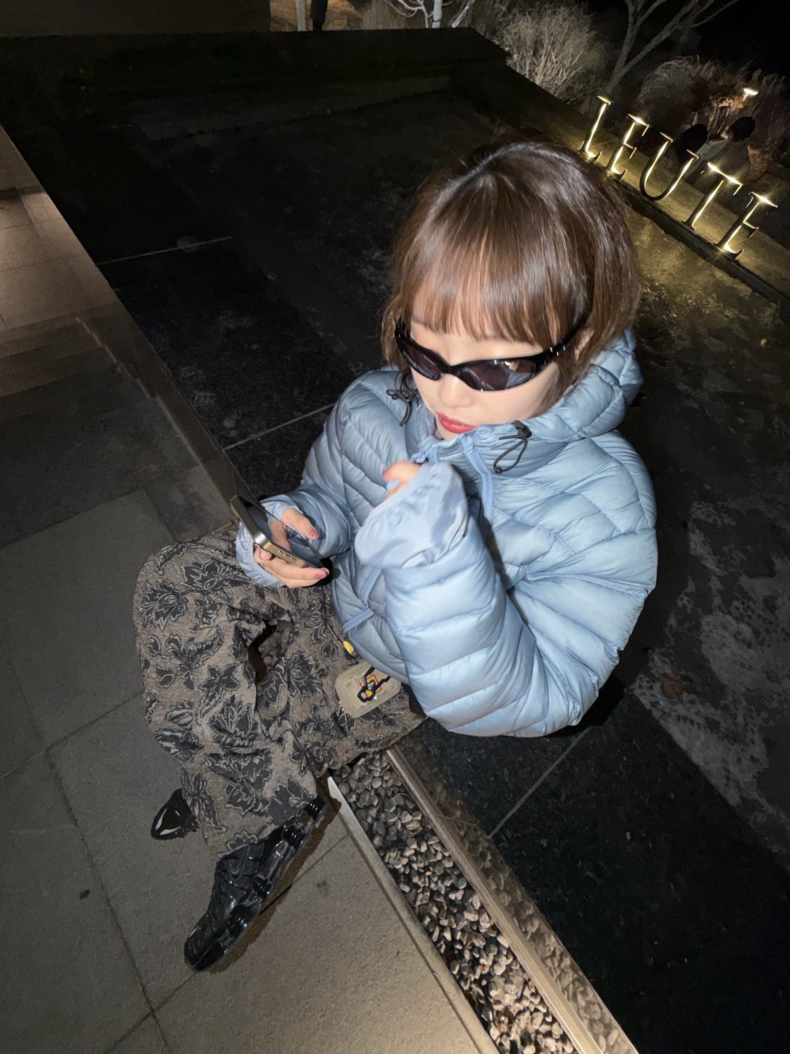 Sansan Gear Suffix Puffer Jacket Sky Blue - 24FW, (W) Nike Shox TL Black and Max Orange 착용 스타일 - 2