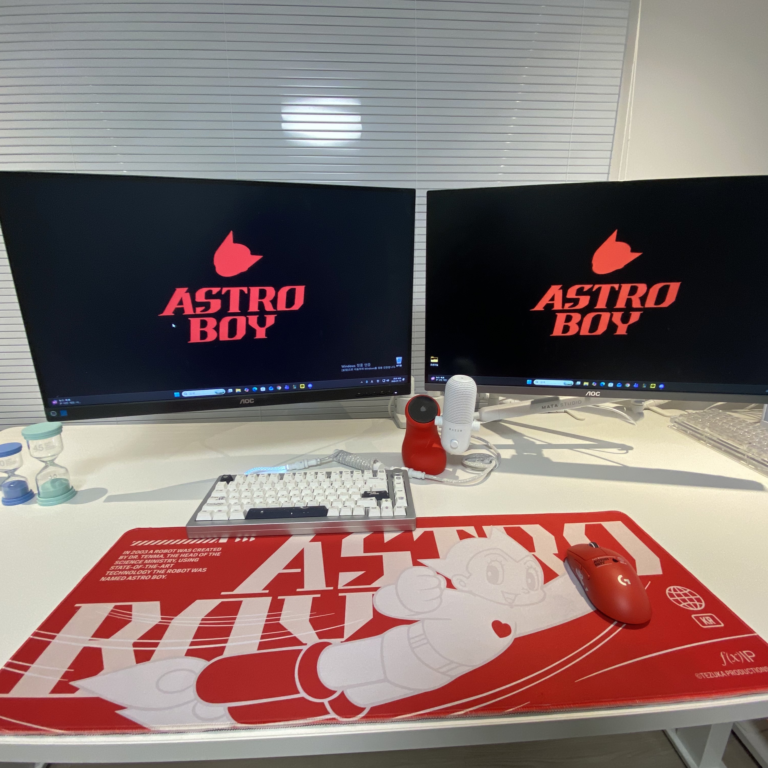 [KREAM 단독] LogitechG PRO X SUPERLIGHT 2 SE WHITE ASTRO BOY MOUSE EDITION, Astroboy Edition Astroboy Special Package Red 착용 스타일 - 1