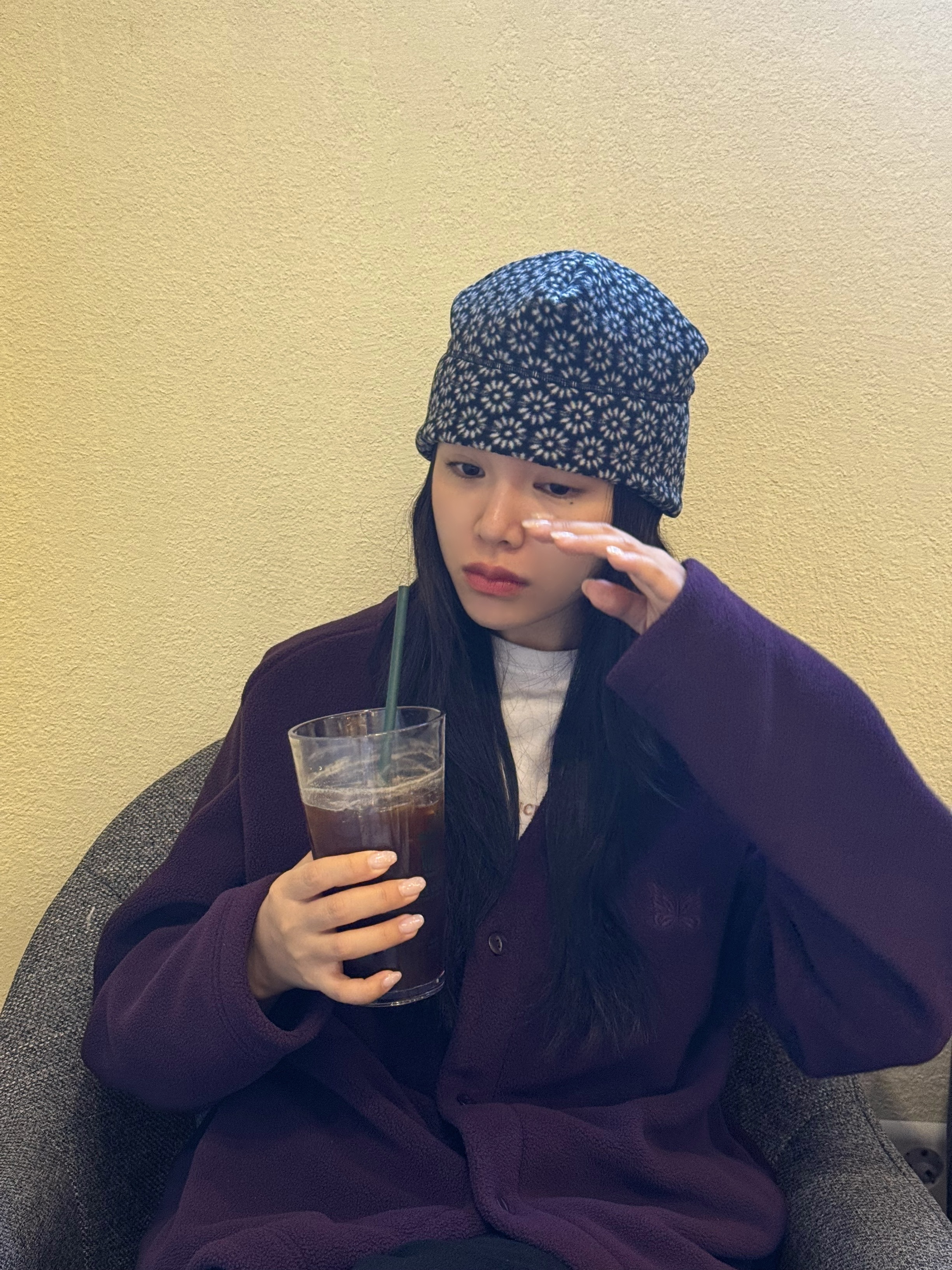 Uniqlo x Needles Fleece Oversized Cardigan Purple - KR, Uniqlo x Needles Fleece Wide Pants Black - KR 착용 스타일 - 2