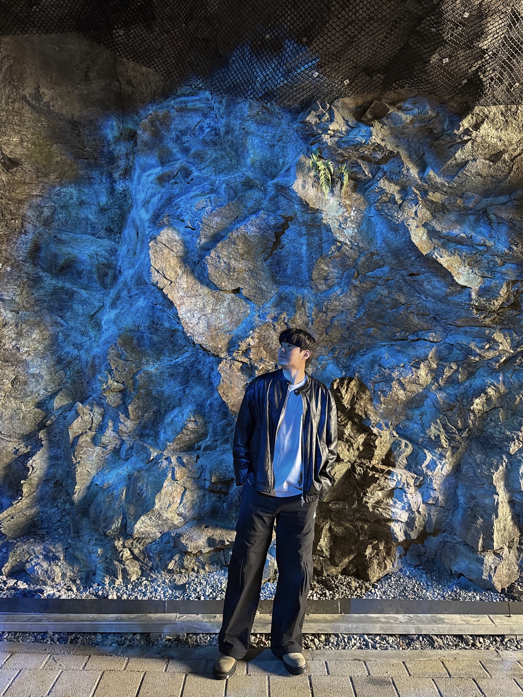 (W) Nike ACG Smith Summit Zip-Off Pants Black - Asia 착용 스타일