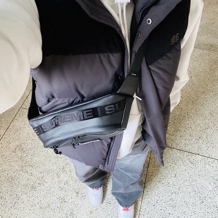 Nike NRG Solo Swoosh Fleece Hoodie Phantom - US/EU 착용 스타일