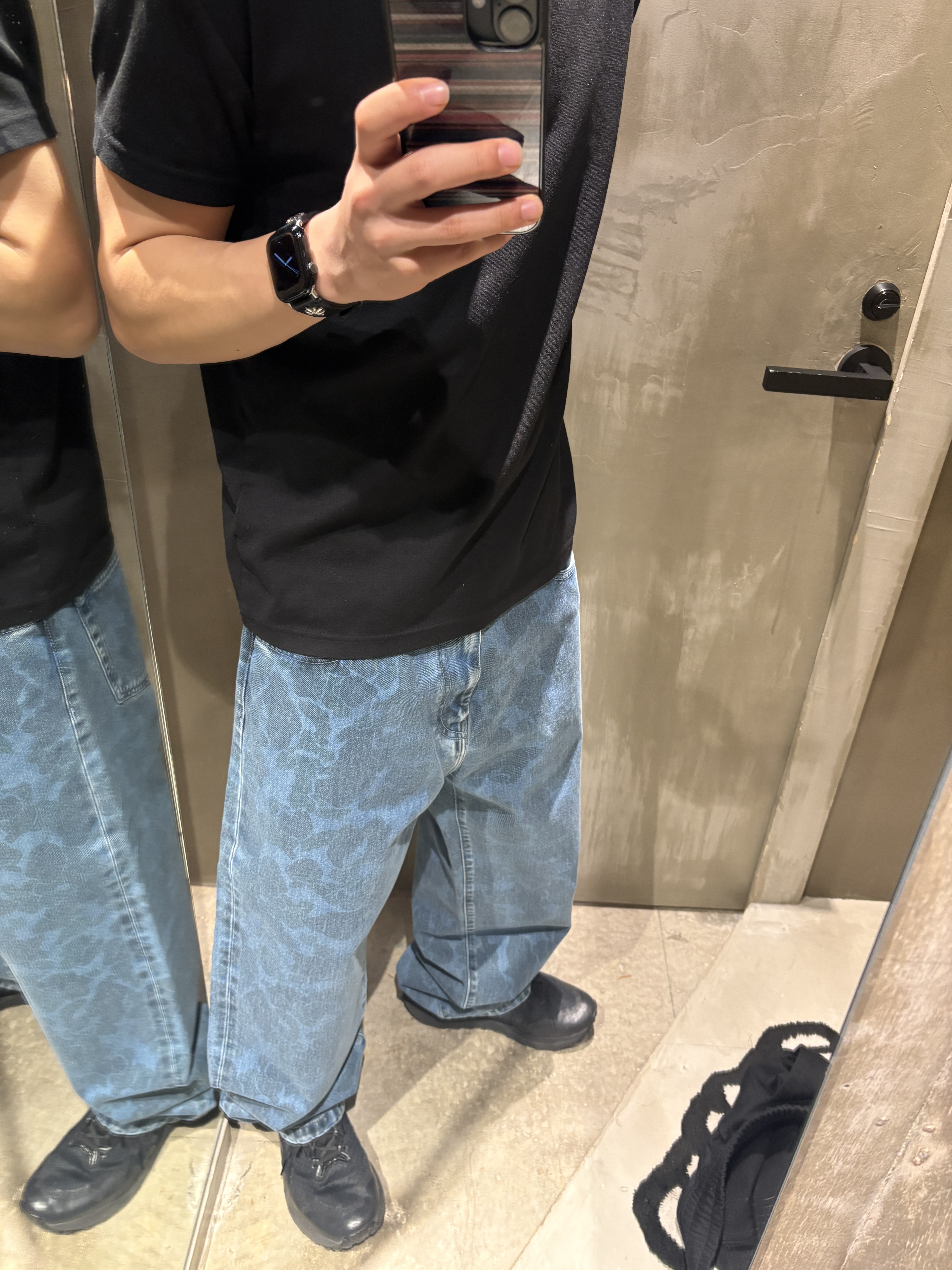 Carhartt WIP Duck Landon Pants Camo Duck Blue Bleached 착용 스타일 - 2