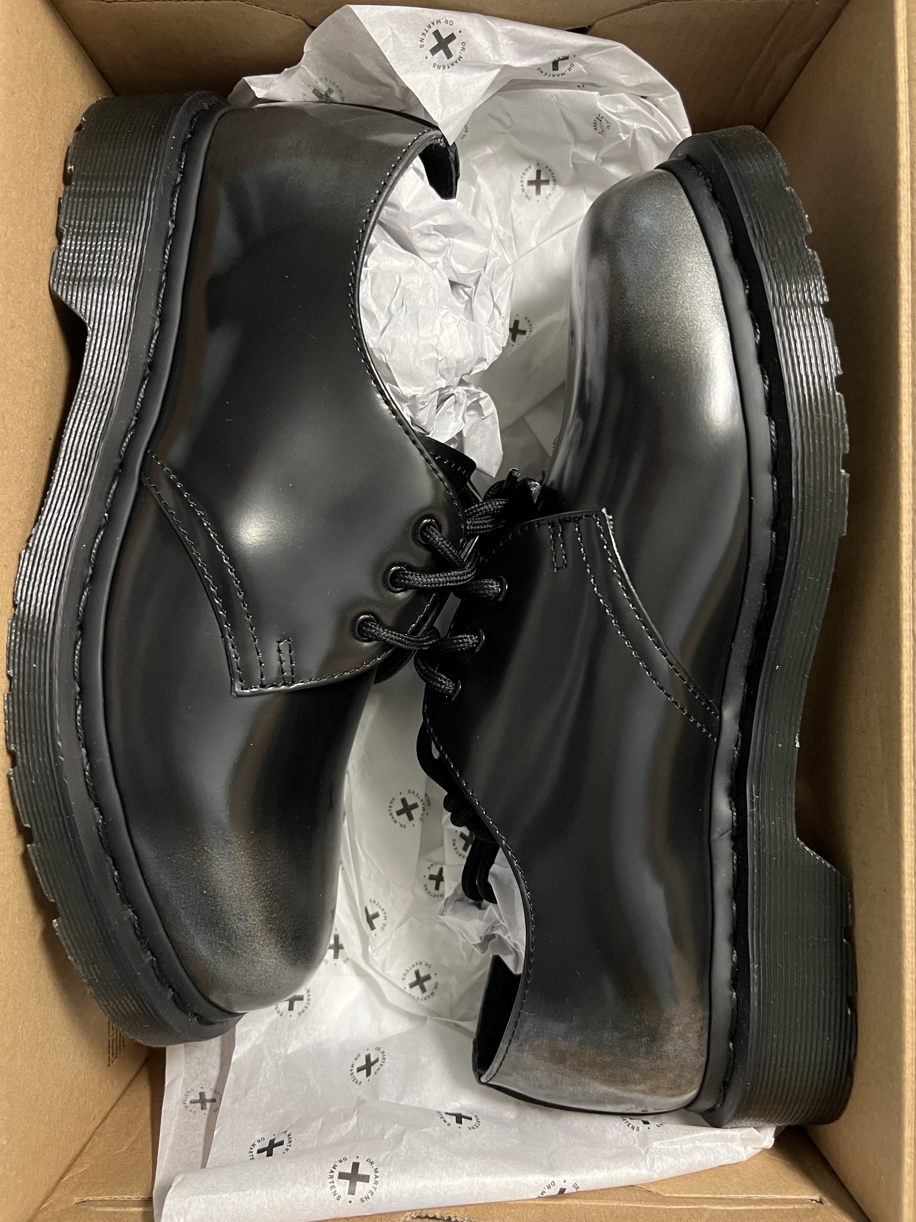 Dr. Martens 1461 Silver Arcadia Multi, Dr. Martens x Supreme 1461 Gray Silver 착용 스타일 - 4