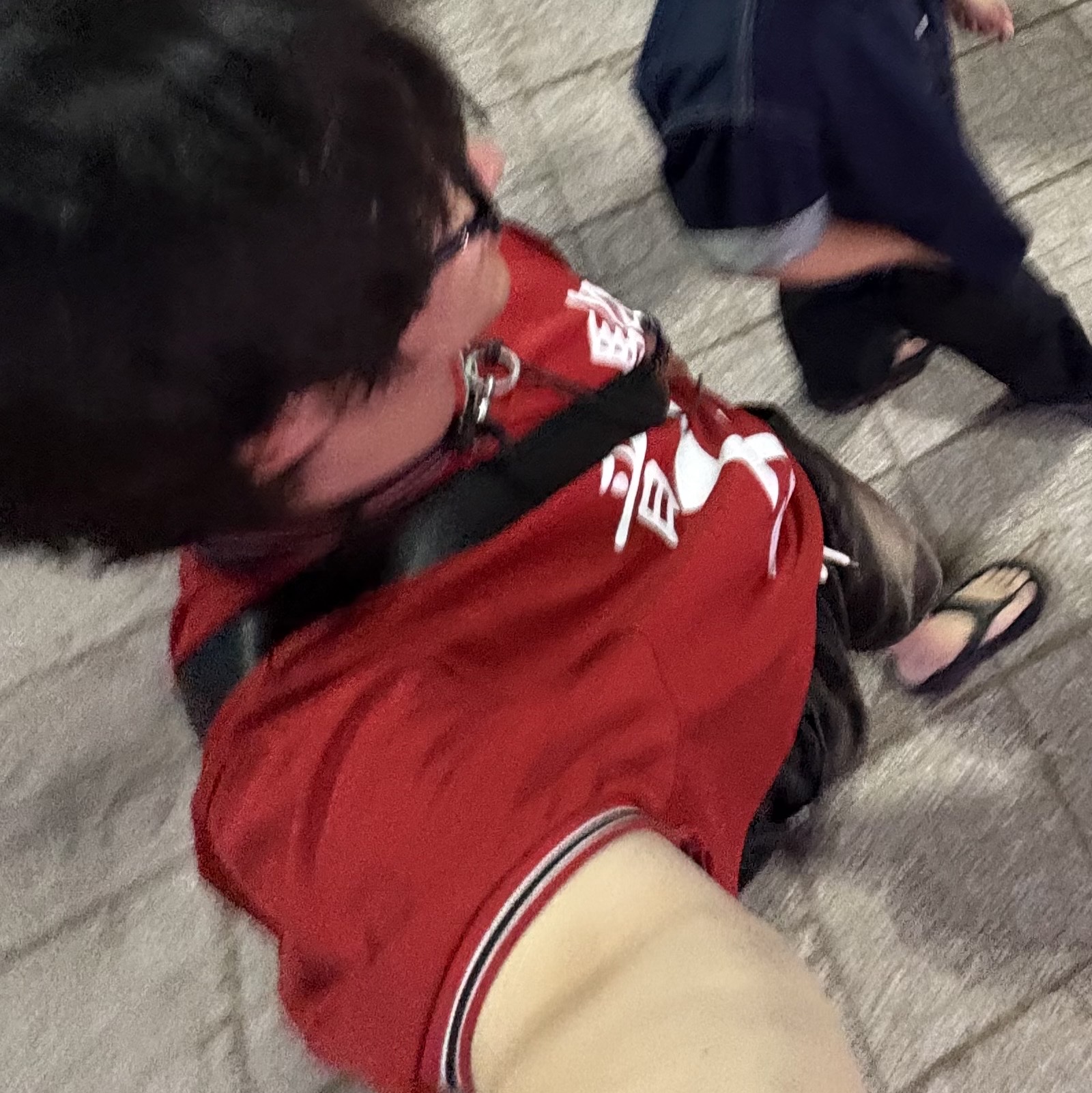 EERST x HAIKYU!! Sports HF T-shirt Red Nekoma 5, Our Legacy Ladon Leather Keychain Black 착용 스타일