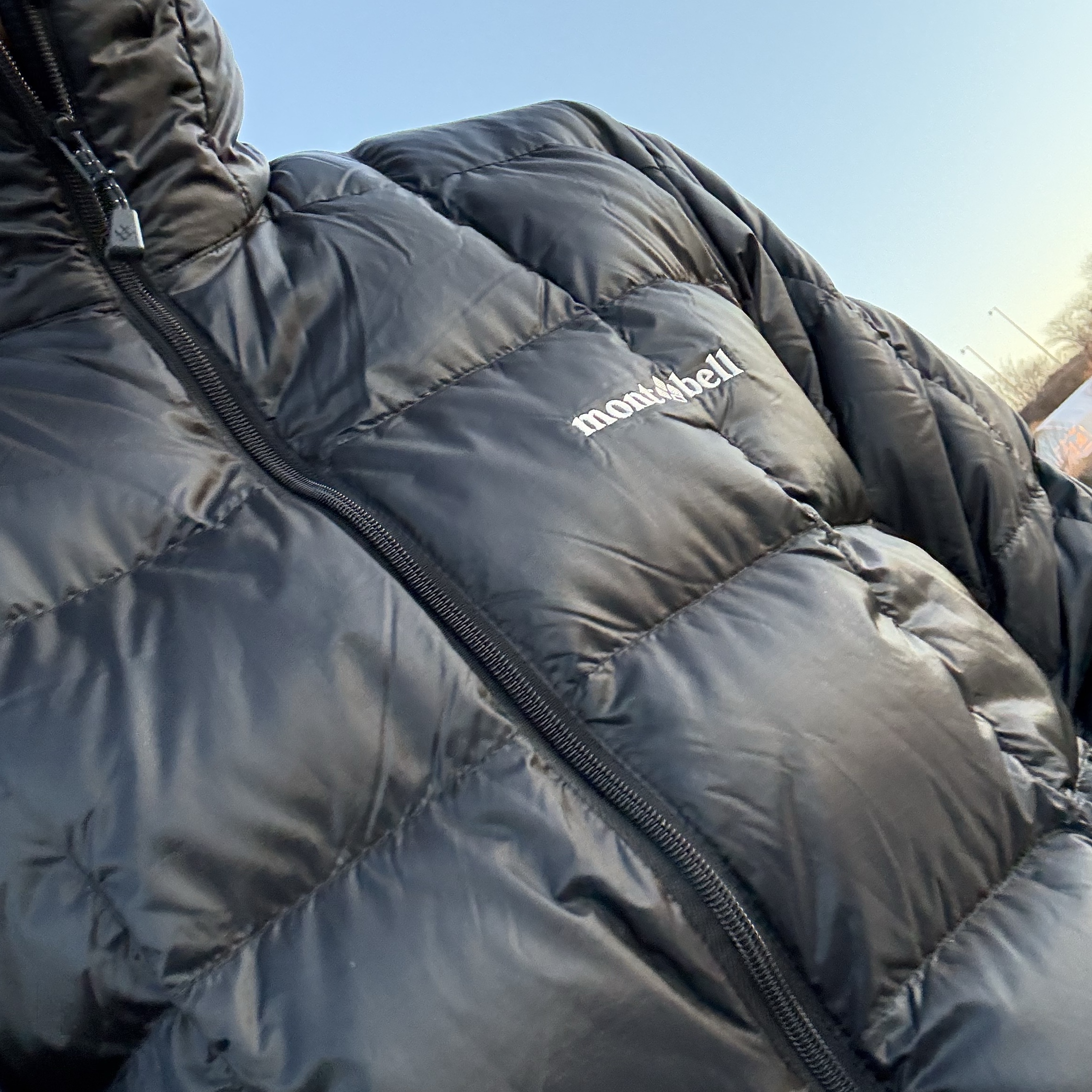 Montbell Superior Down Parka Black 착용 스타일
