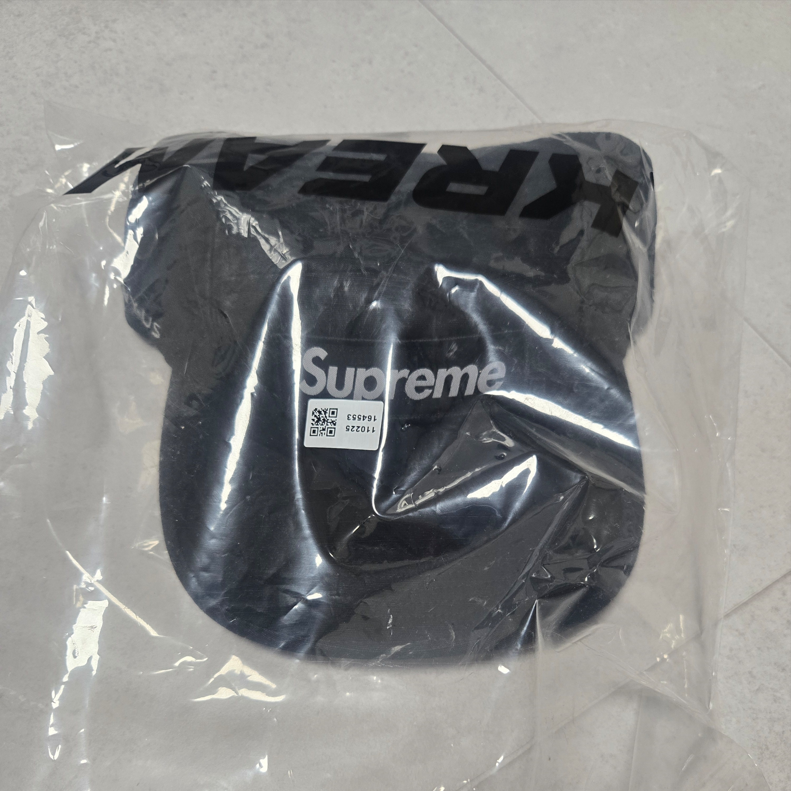 Supreme Military Camp Cap Black - 25FW 착용 스타일
