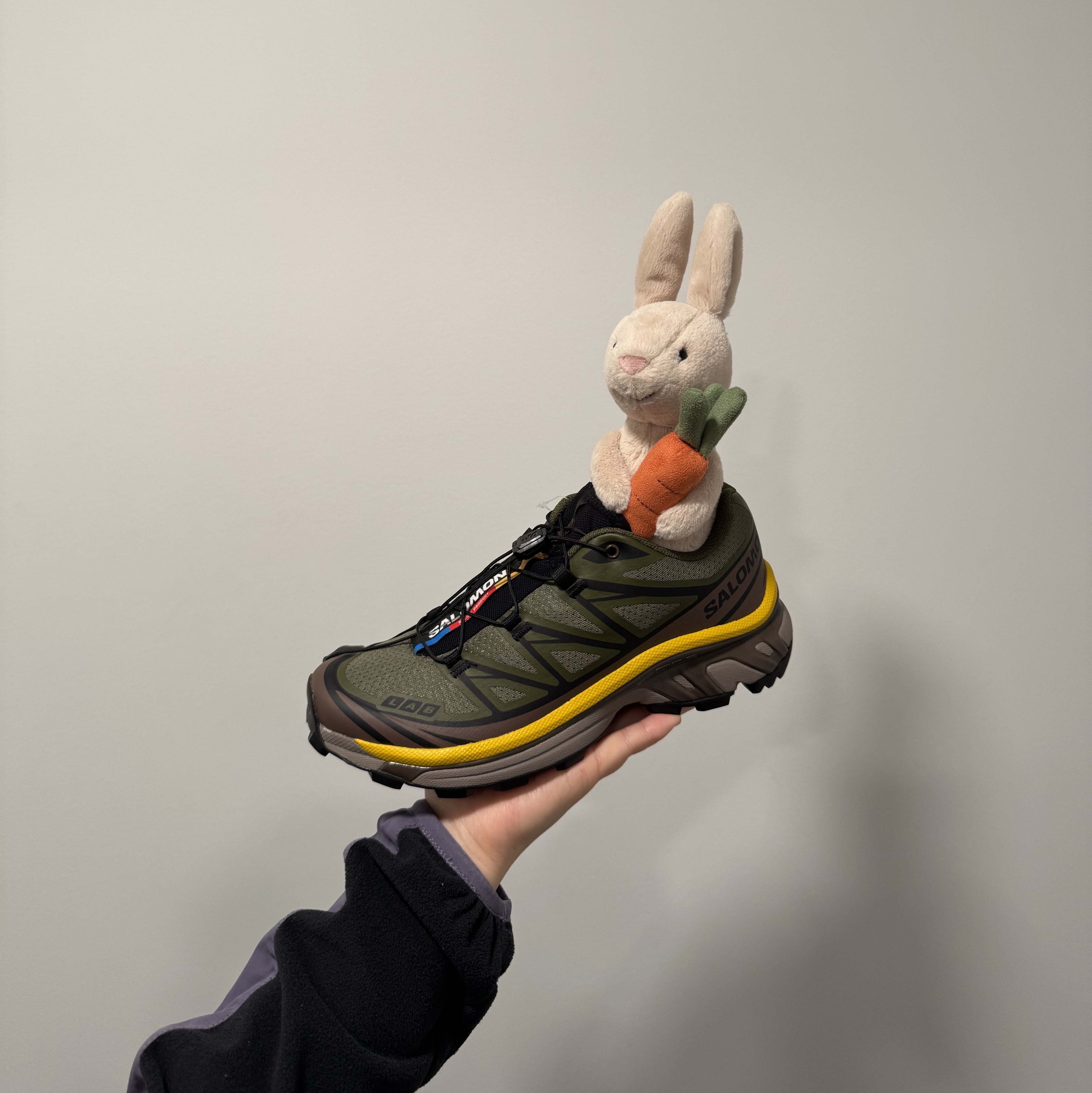 Salomon XT-6 Olive Night 착용 스타일