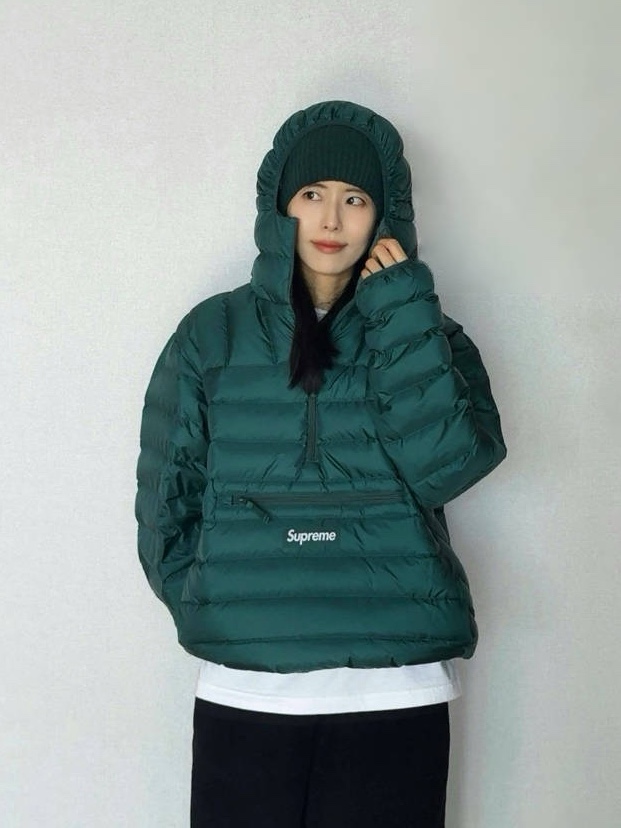 Supreme Micro Down Half Zip Hooded Pullover Dark Green - 25FW 착용 스타일