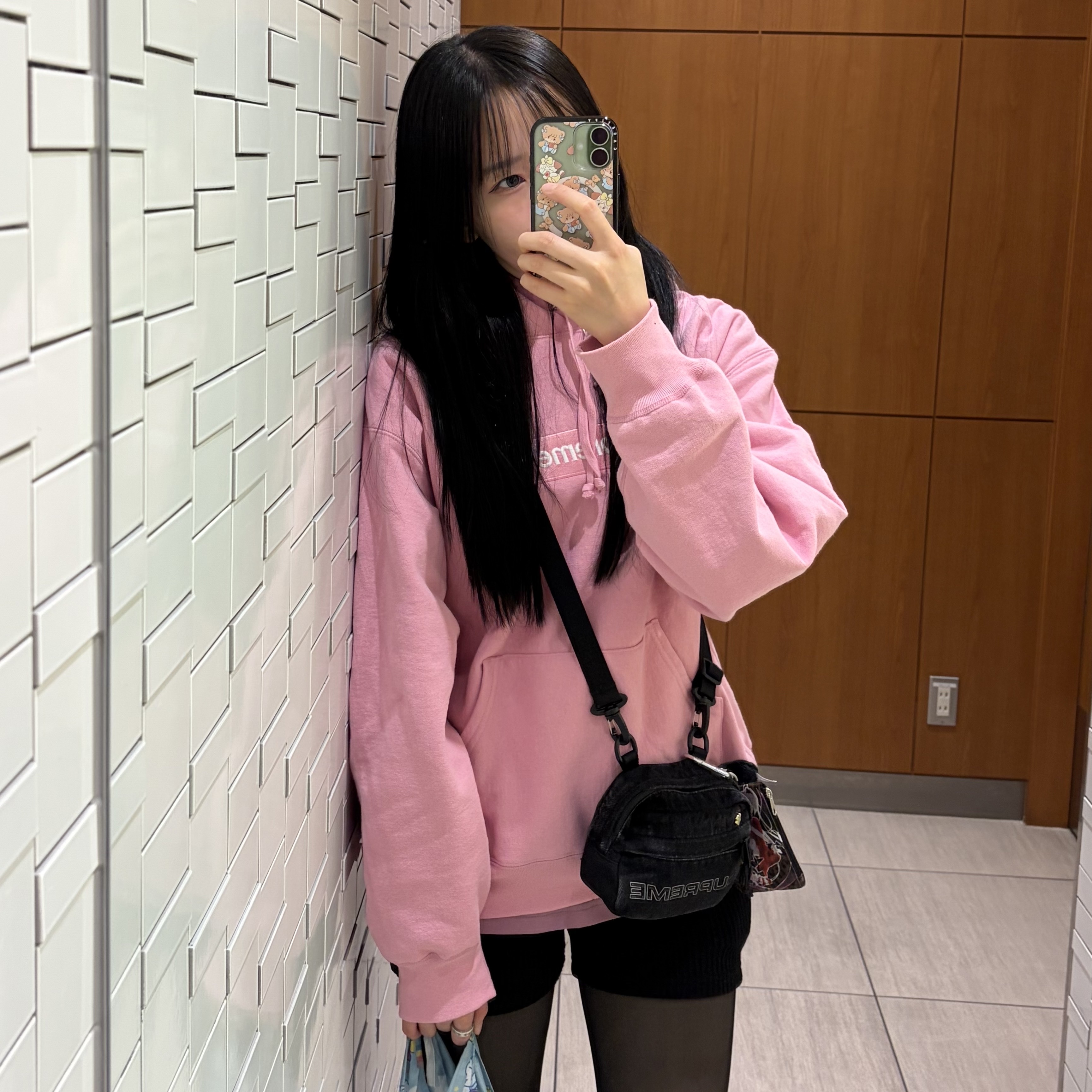 Supreme Box Logo Hooded Sweatshirt Dusty Pink - 24FW 착용 스타일