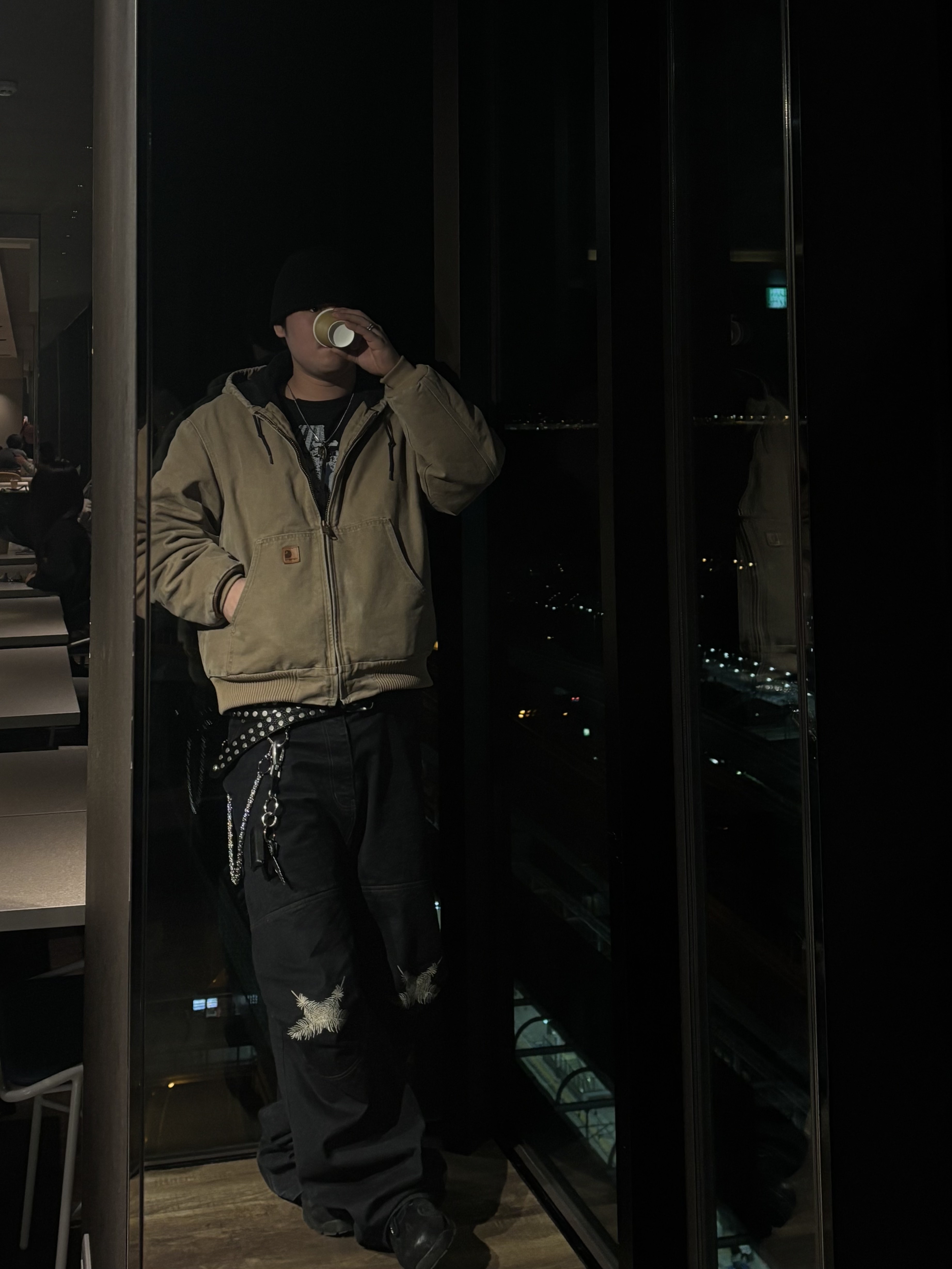 Aoiro Ooki Feather Denim Pants Dark Indigo, Aoiro Ooki Feather Denim Pants Dark Indigo 착용 스타일 - 1