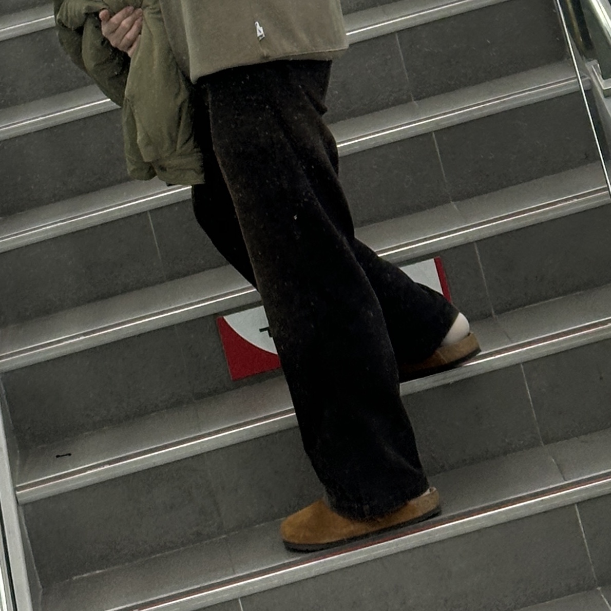 Birkenstock Boston Soft Footbed Mink - Regular 착용 스타일
