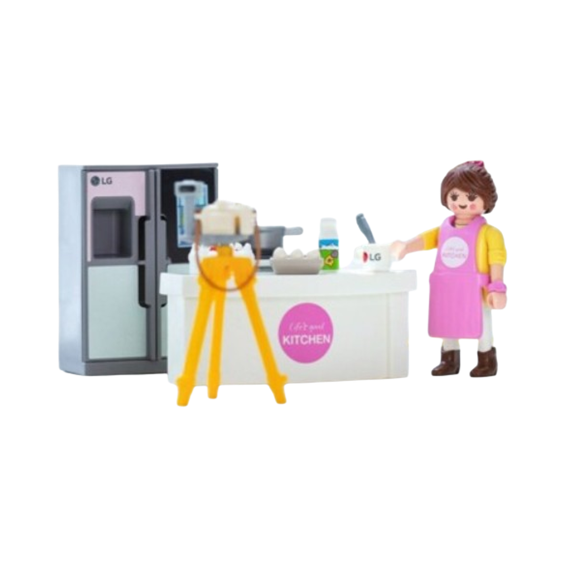 플레이모빌 x LG 노라 + 노크온 냉장고(Playmobil x LG Nora + InstaView Refrigerator)