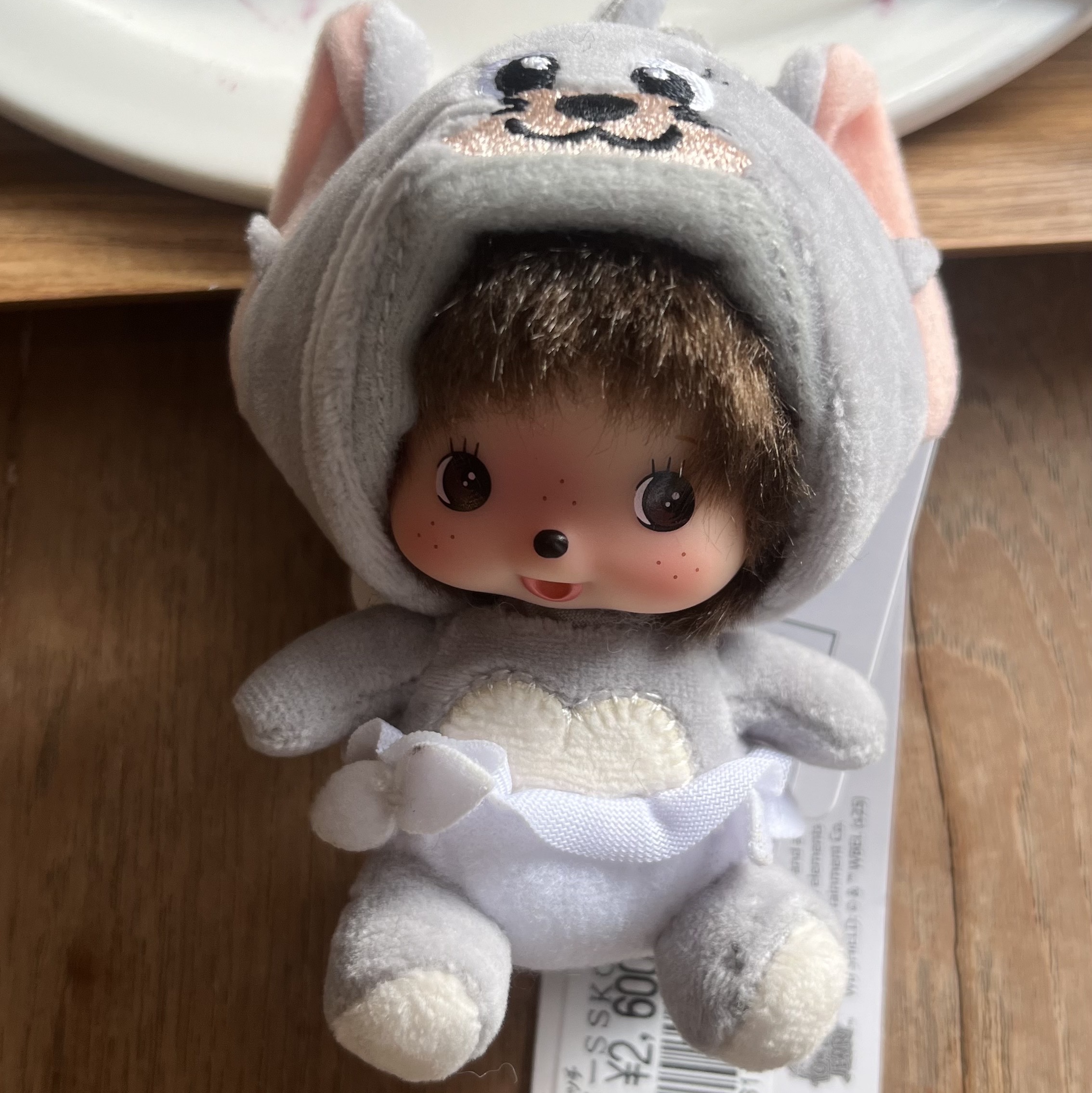 Monchhichi x Tom & Jerry SS Doll Mini Key Chain Tuffy 착용 스타일